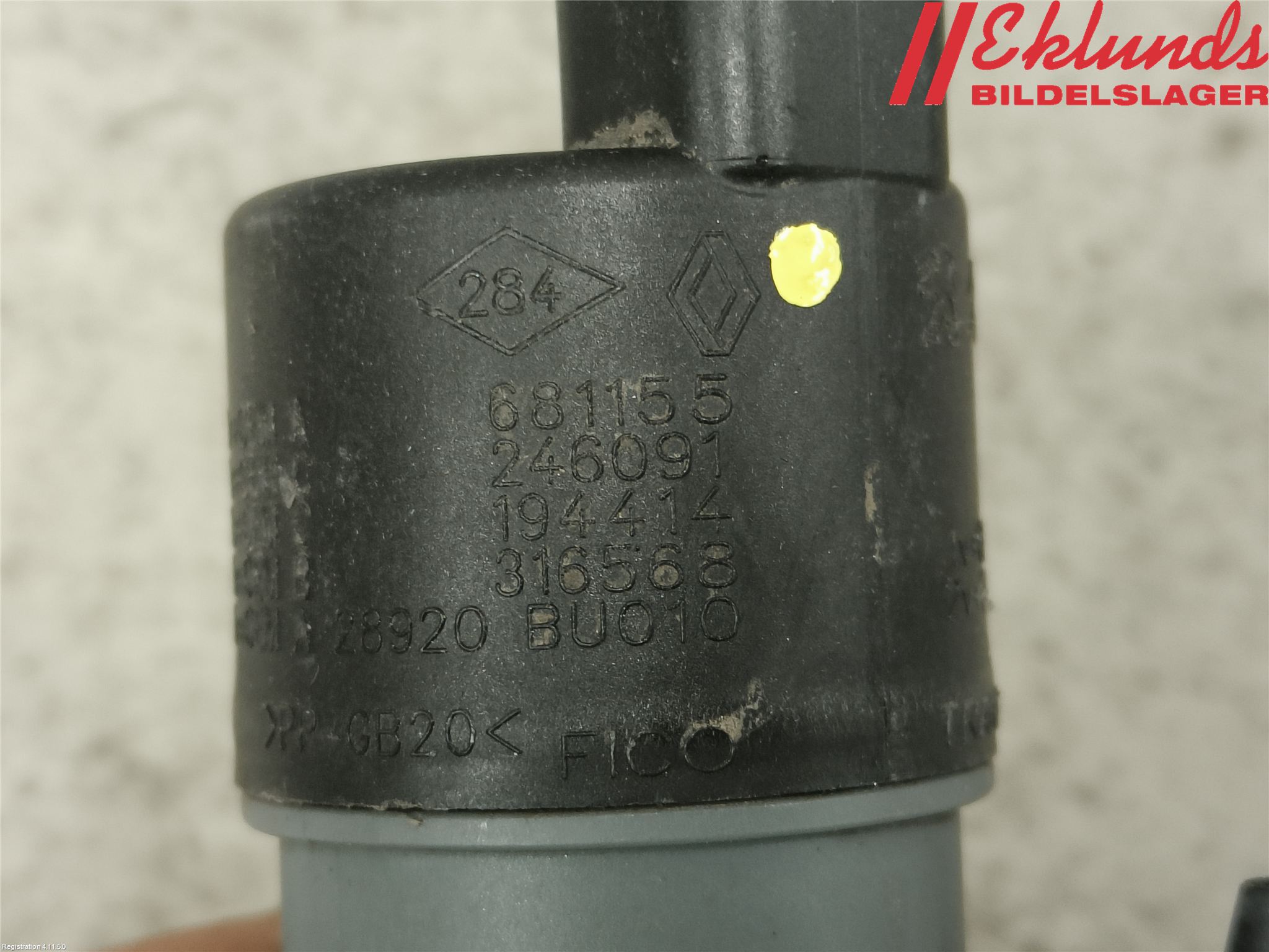 Nissan MICRA 11-16 Spolarpump Vindruta