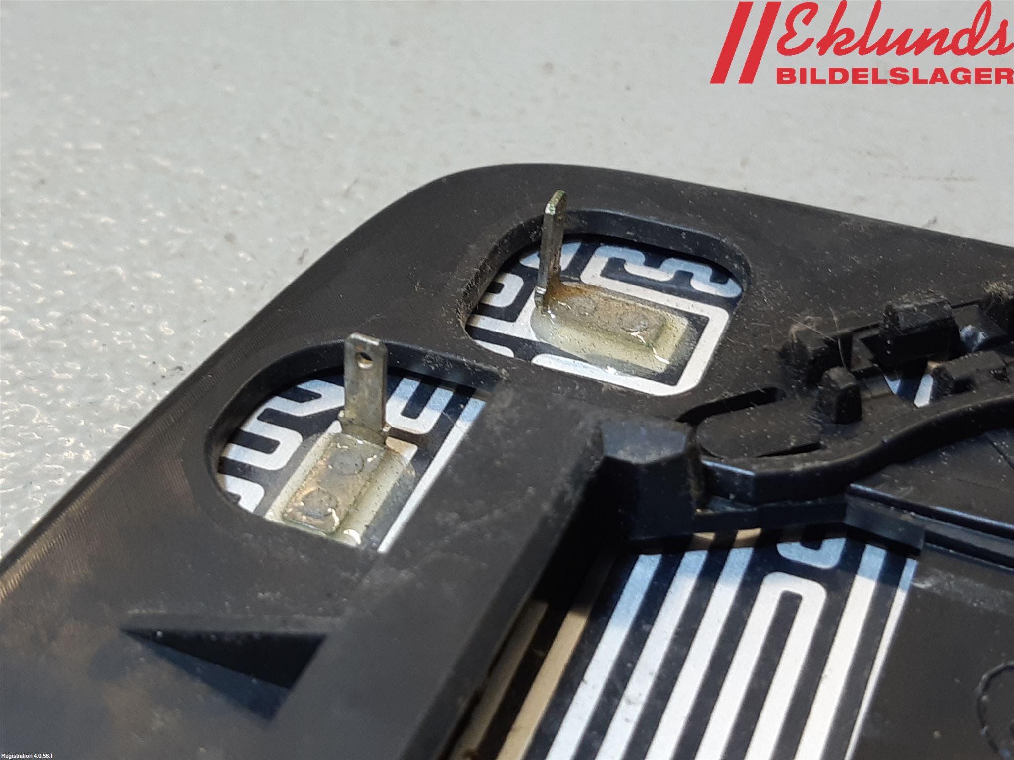 Toyota AVENSIS 03-06 Spegelglas Vä