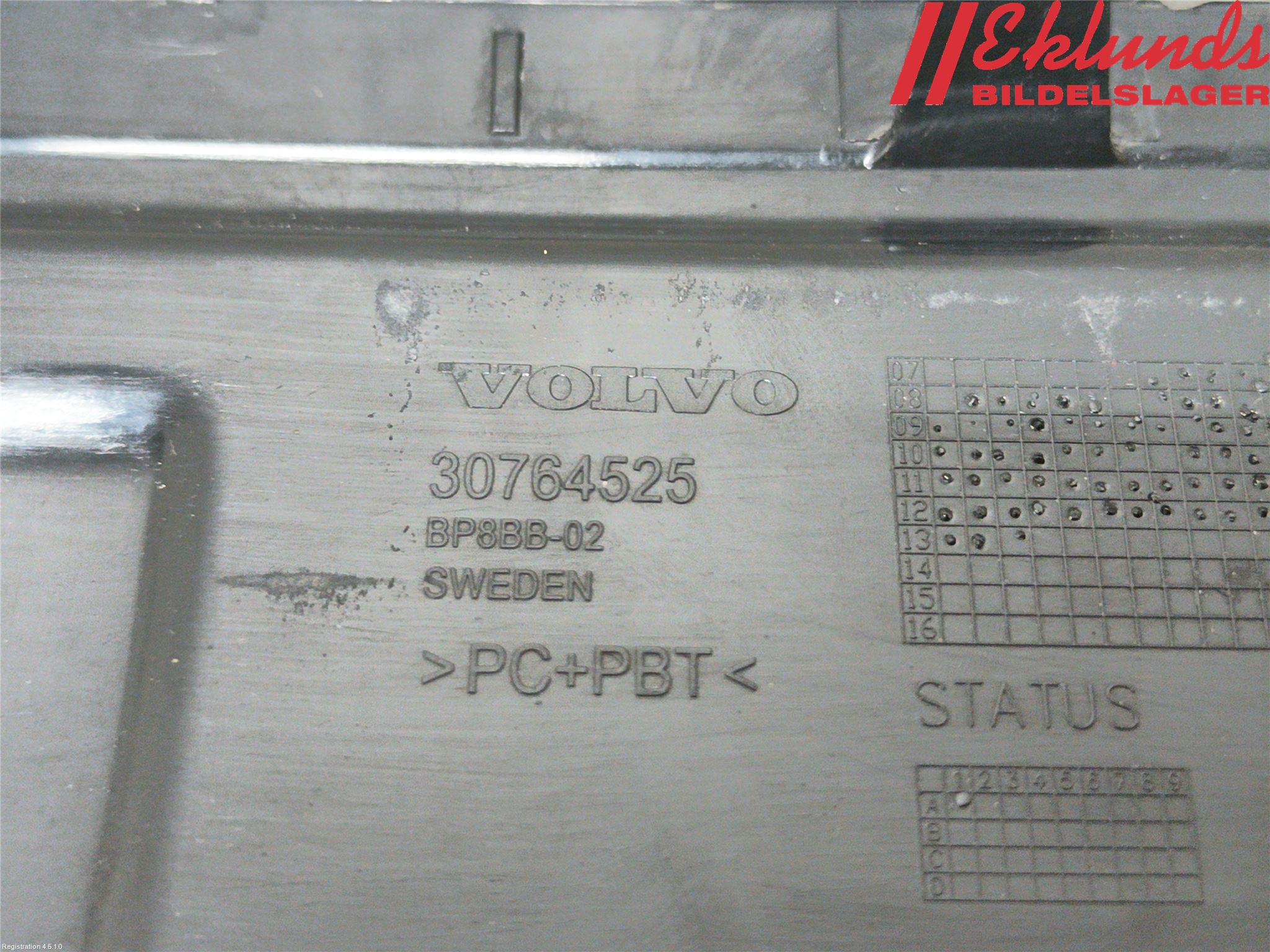 Volvo XC60 09-13 Stötfångarlist Bak