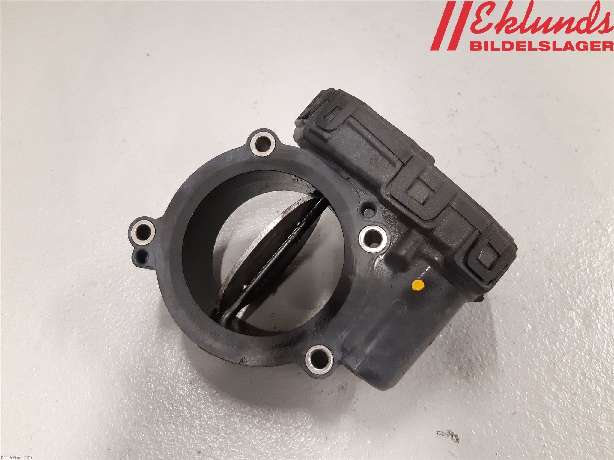 Mercedes-Benz MB C-KLASS (W205) 14-21 Injspjällhus