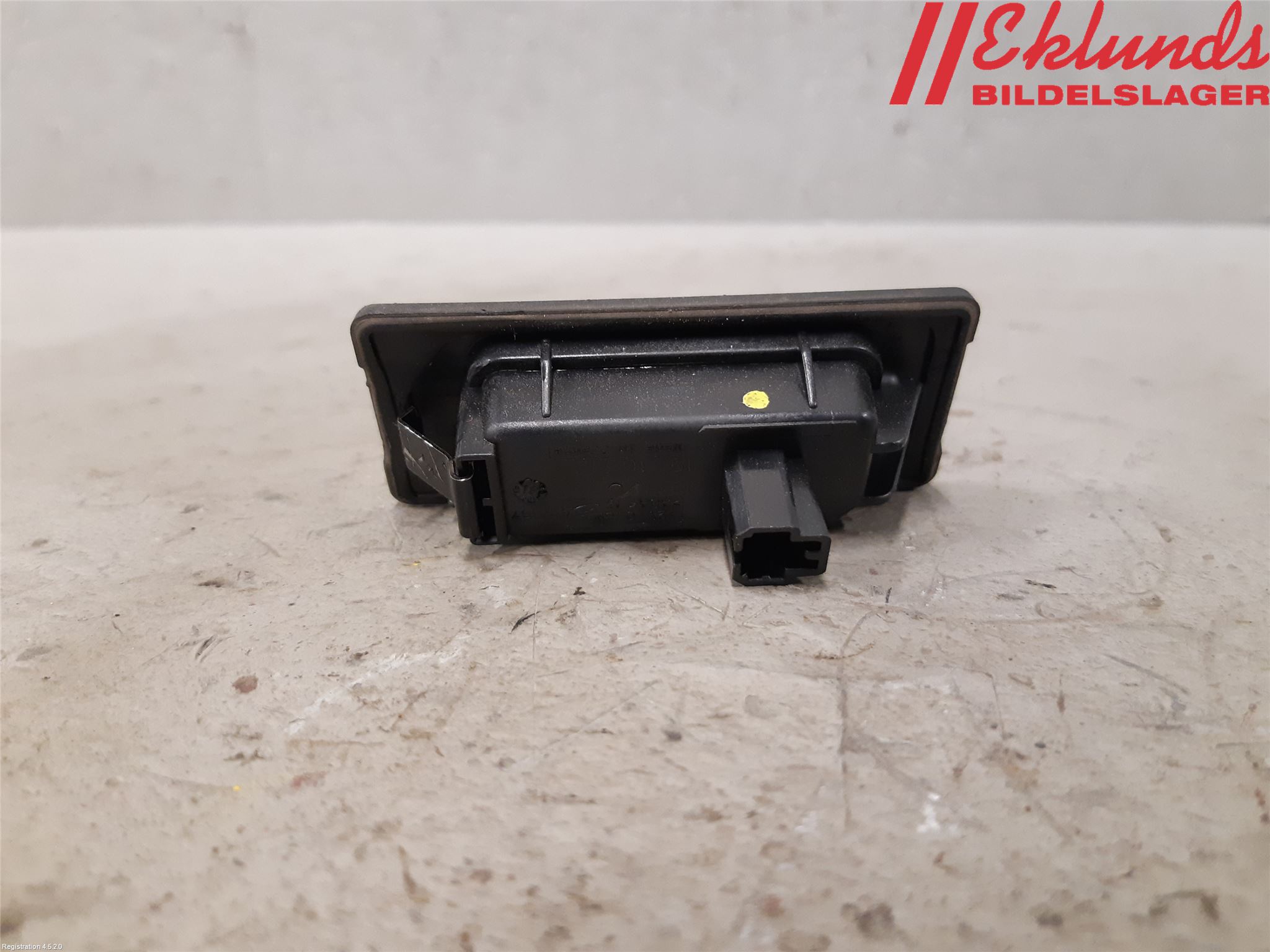 Audi A4/S4 B9 16-19 Skylt Belysning