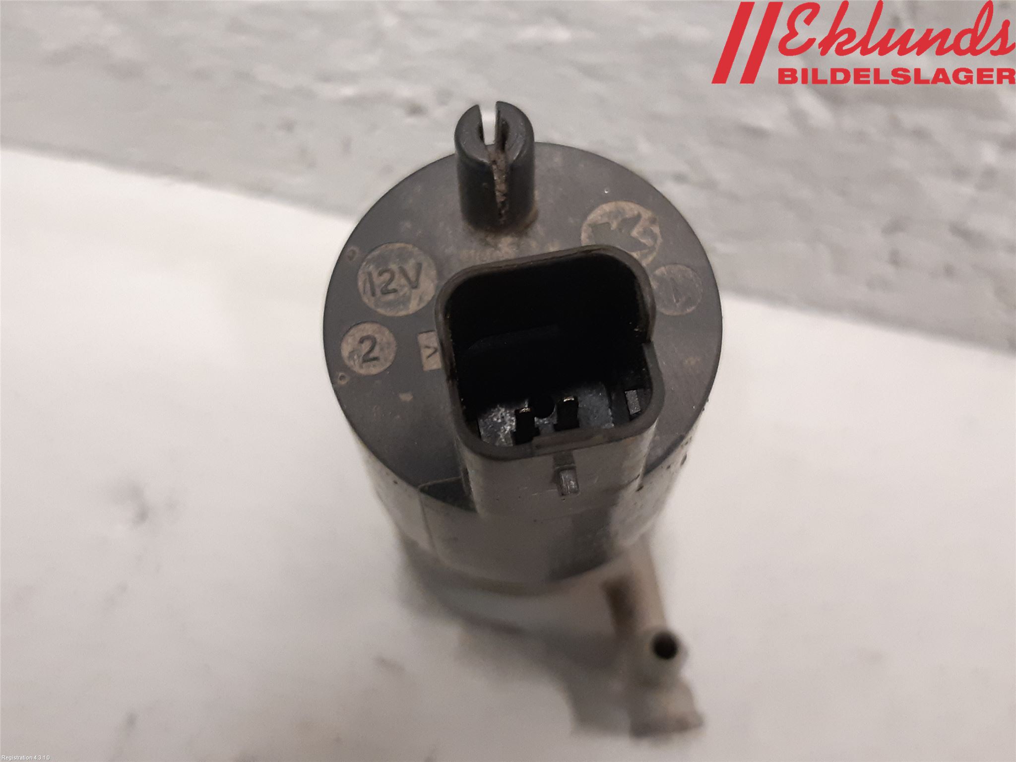 Opel VIVARO 15-19 Spolarpump Vindruta