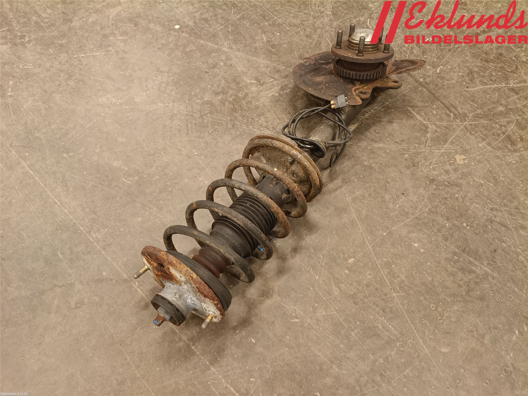 Volvo 940 91-98 Fjäderben Fram Höger