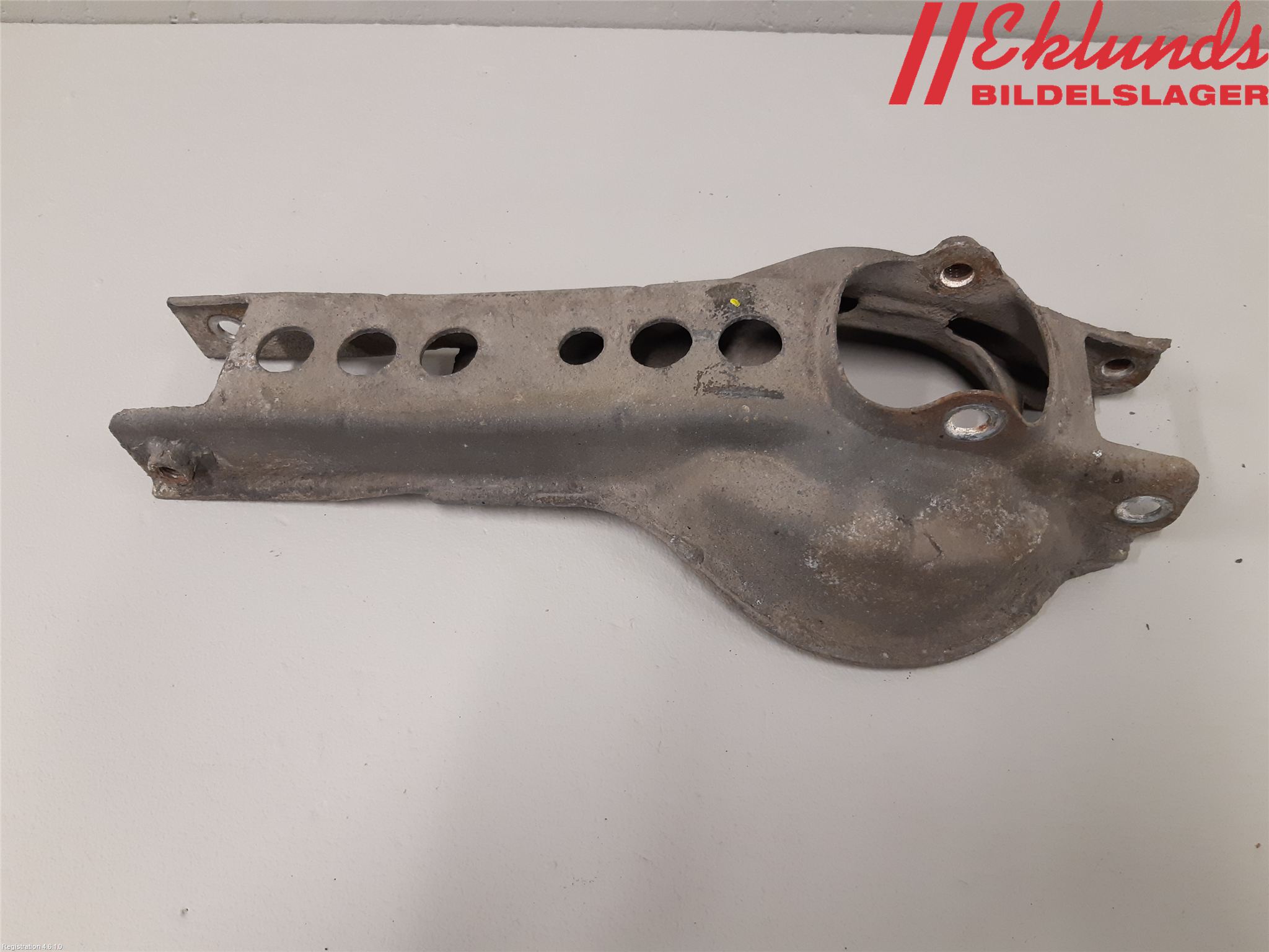 Volvo V70 05-08 Bärarm Bak Höger