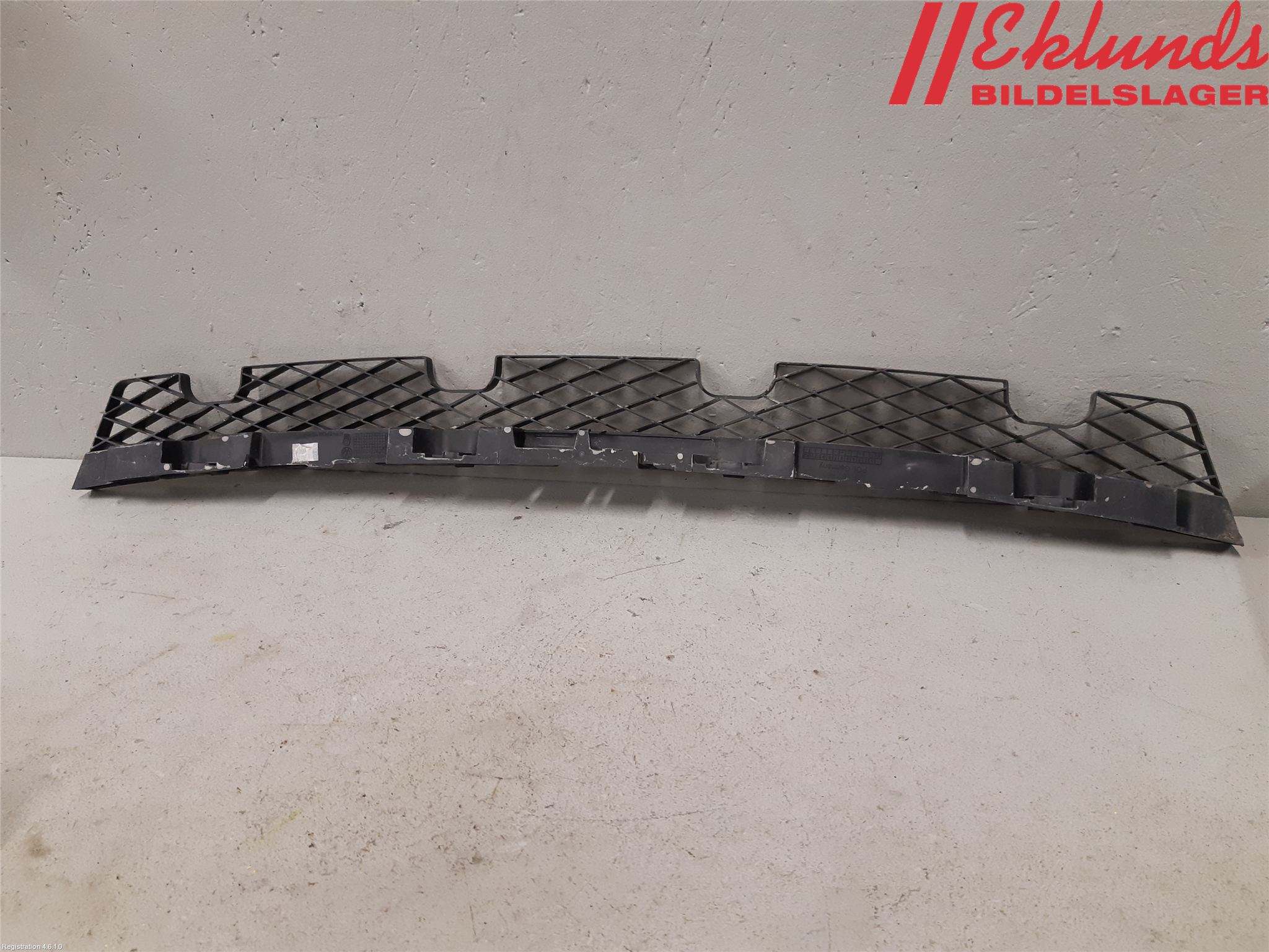 Volkswagen VW PASSAT 11-14 Stötfångare Deformelement Bak