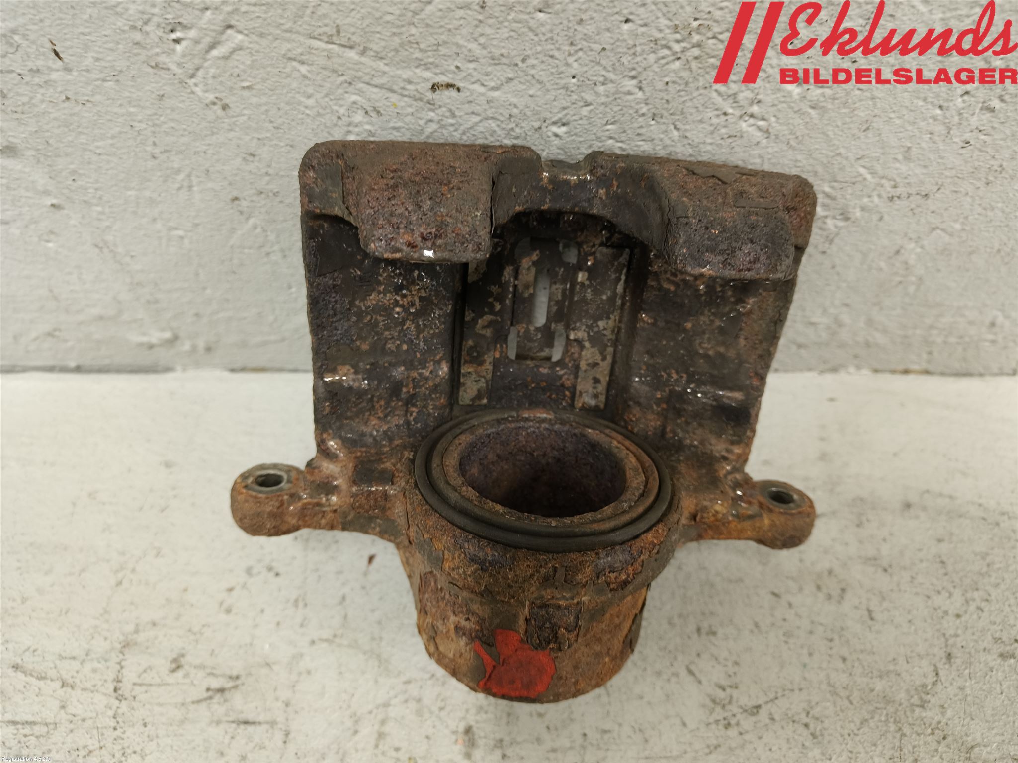 Volvo 940 91-98 Bromsok Fram Vänster