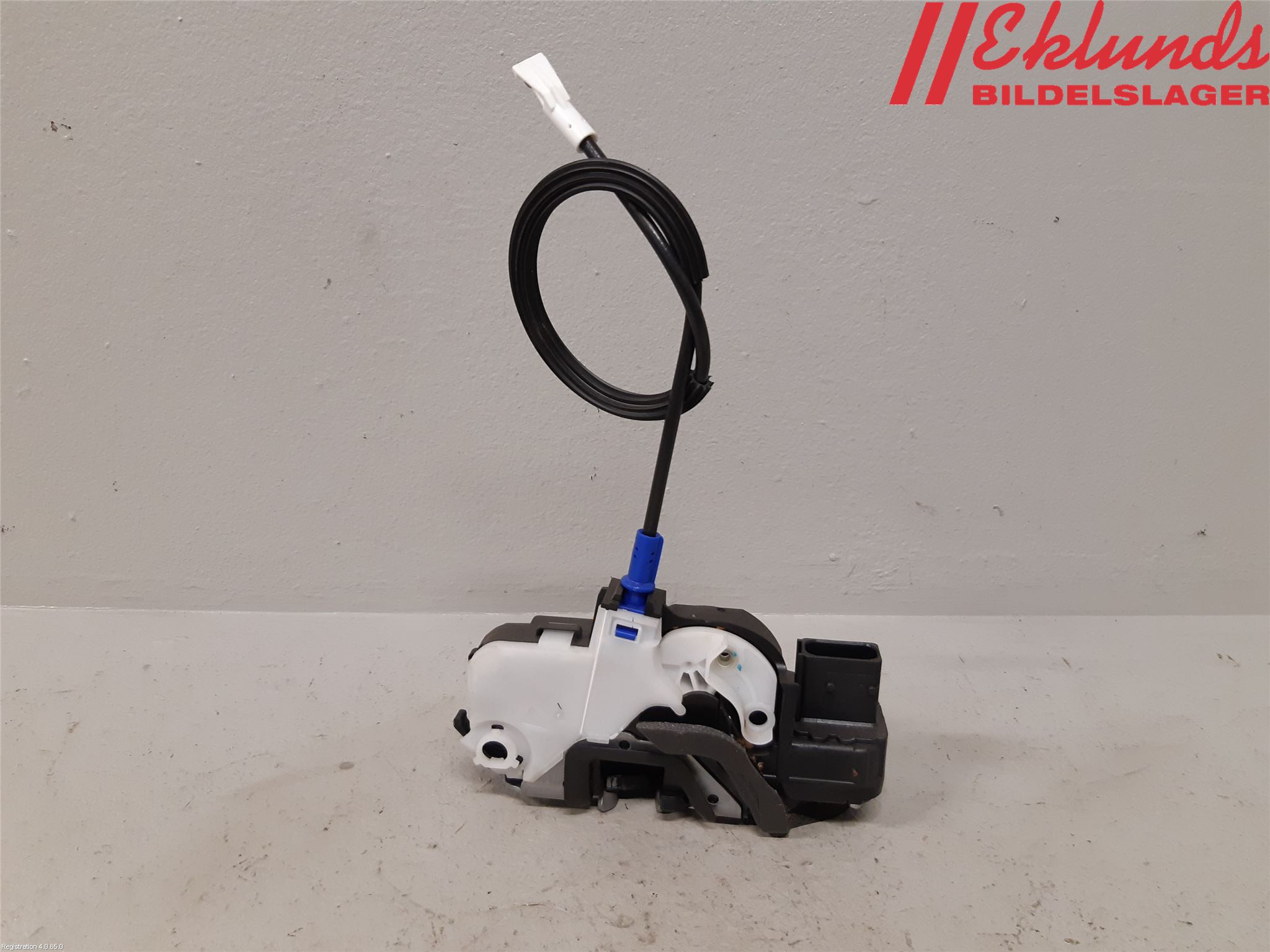 Opel ASTRA J 10-15 Låskista-Dörrlås