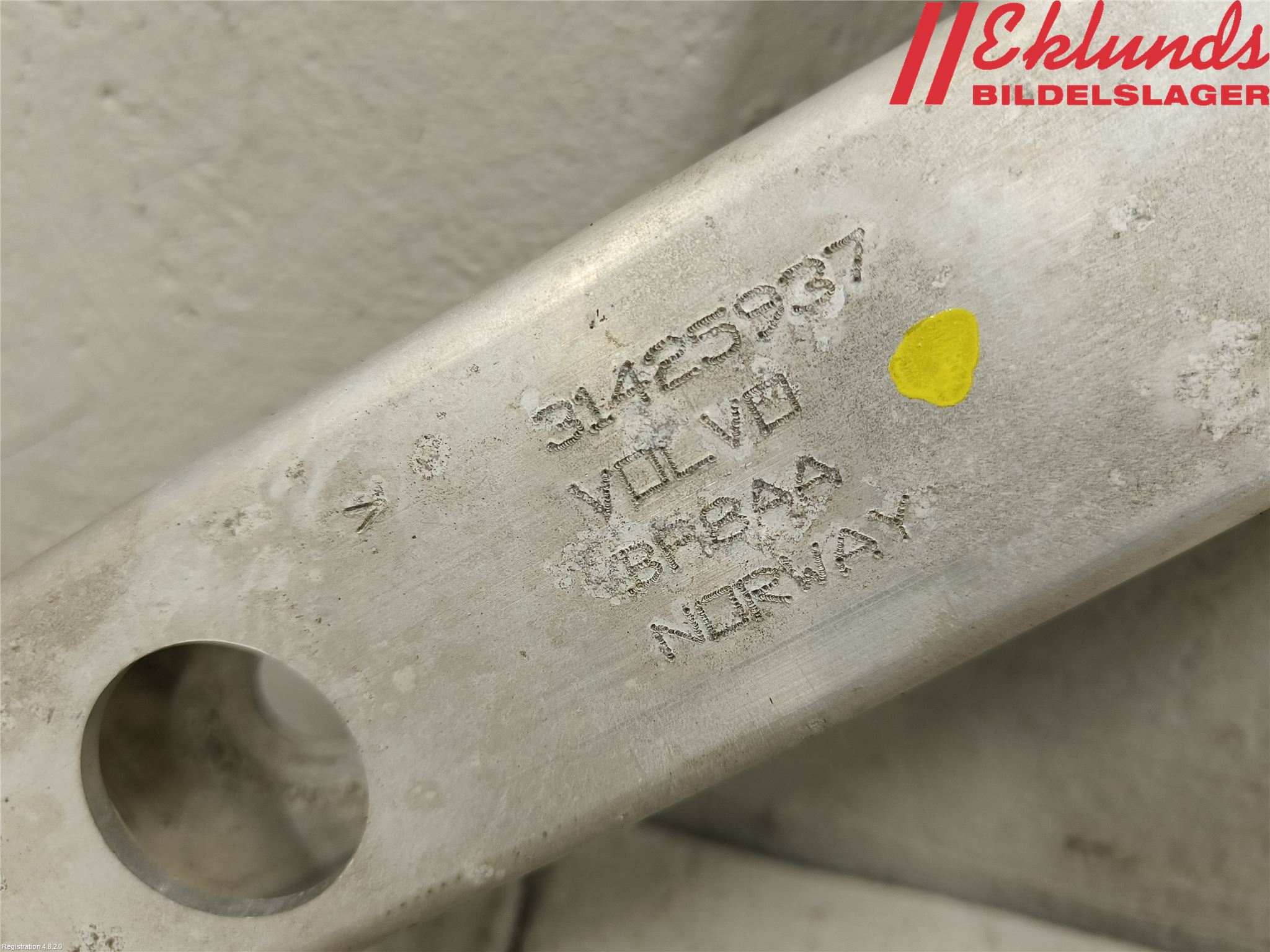 Volvo XC90/RECHARGE 16- Frontplåt