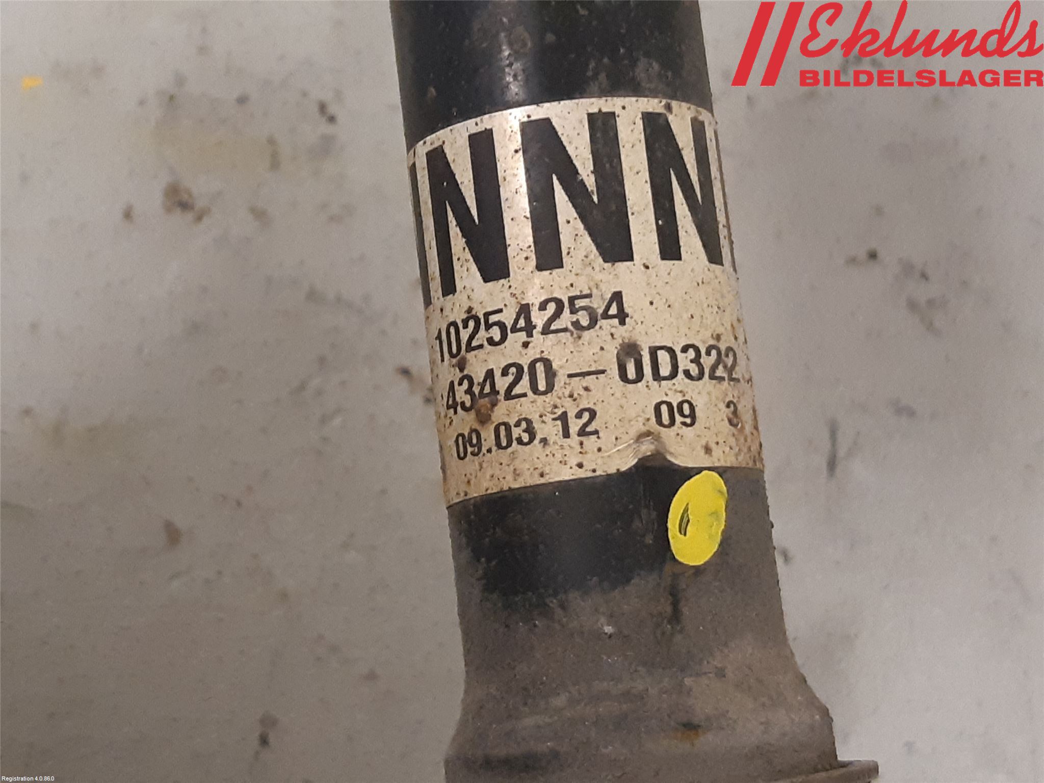 Toyota YARIS XP90 06-11 Drivaxel Fram Vänster