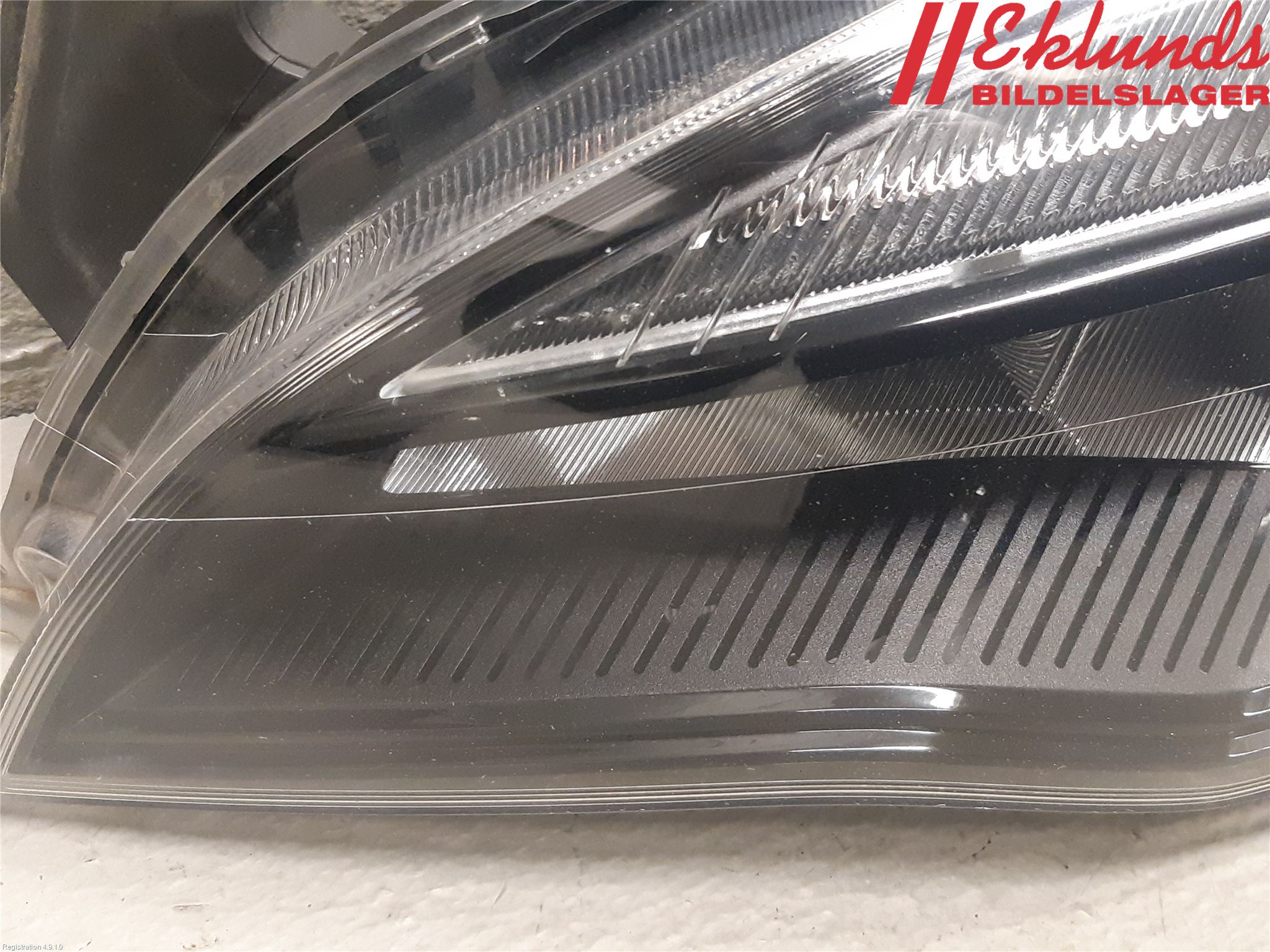 Opel ASTRA J 10-15 Strålkastare Vänster