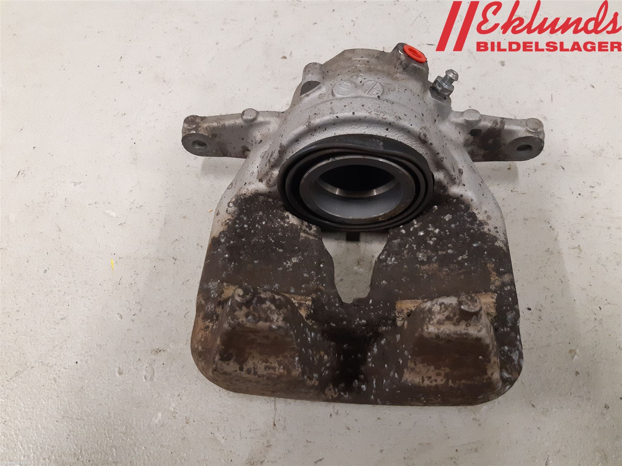 Mercedes-Benz MB C-KLASS (W205) 14-21 Bromsok Fram Vänster