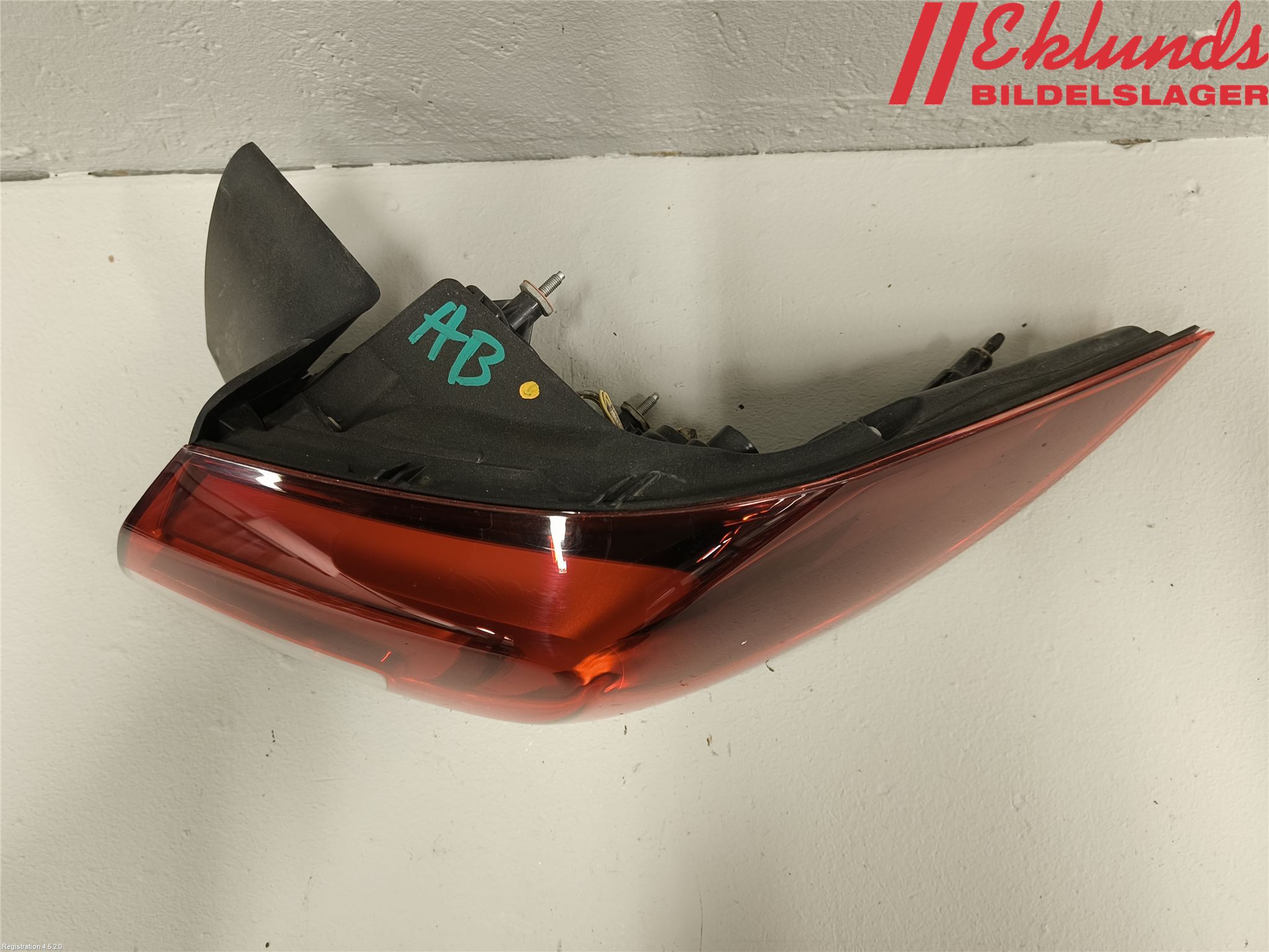 Opel INSIGNIA 17- Bakljus Höger