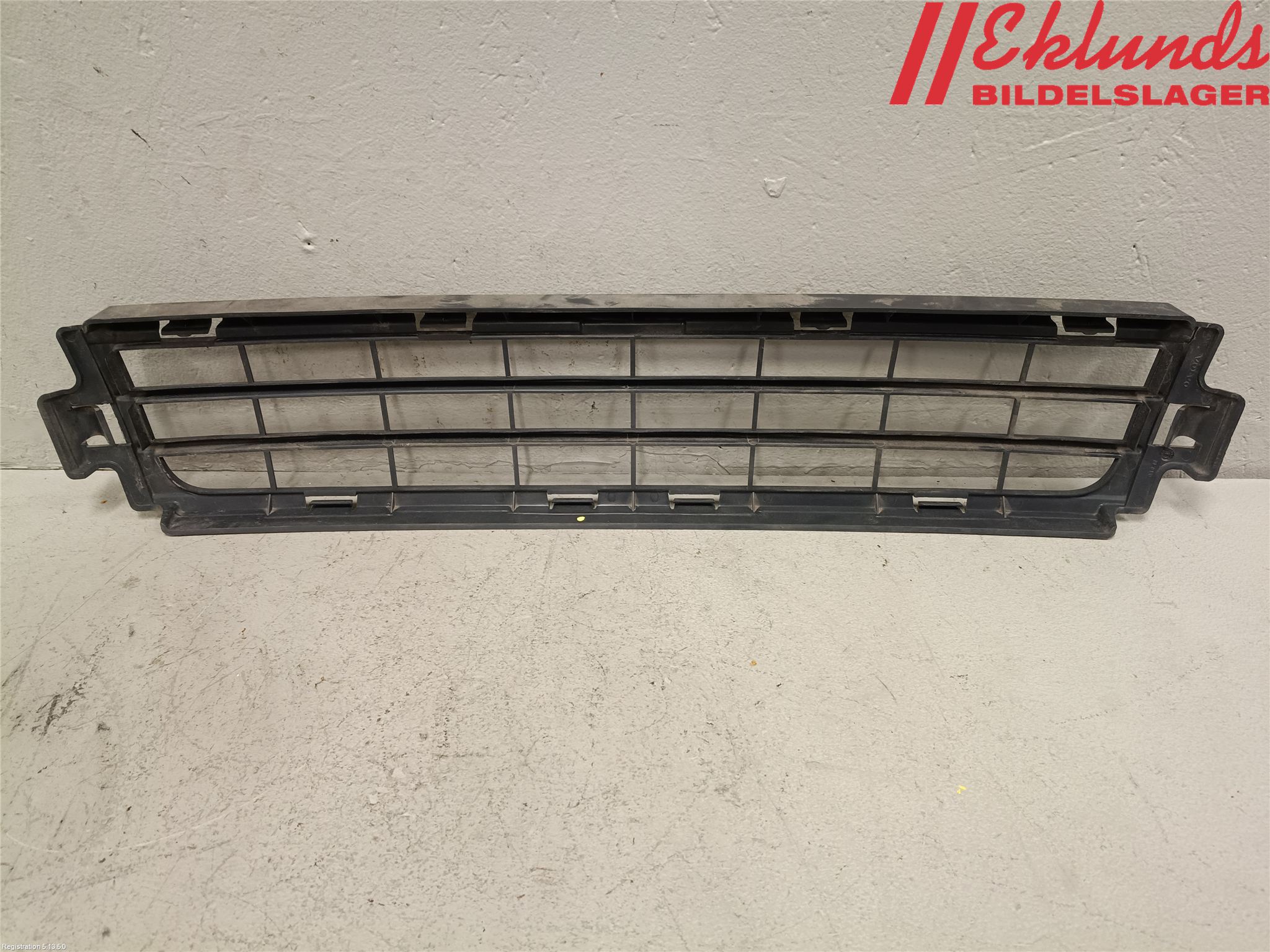 Volvo V50 08-12 Stöt Utfyllnad-List-Grill