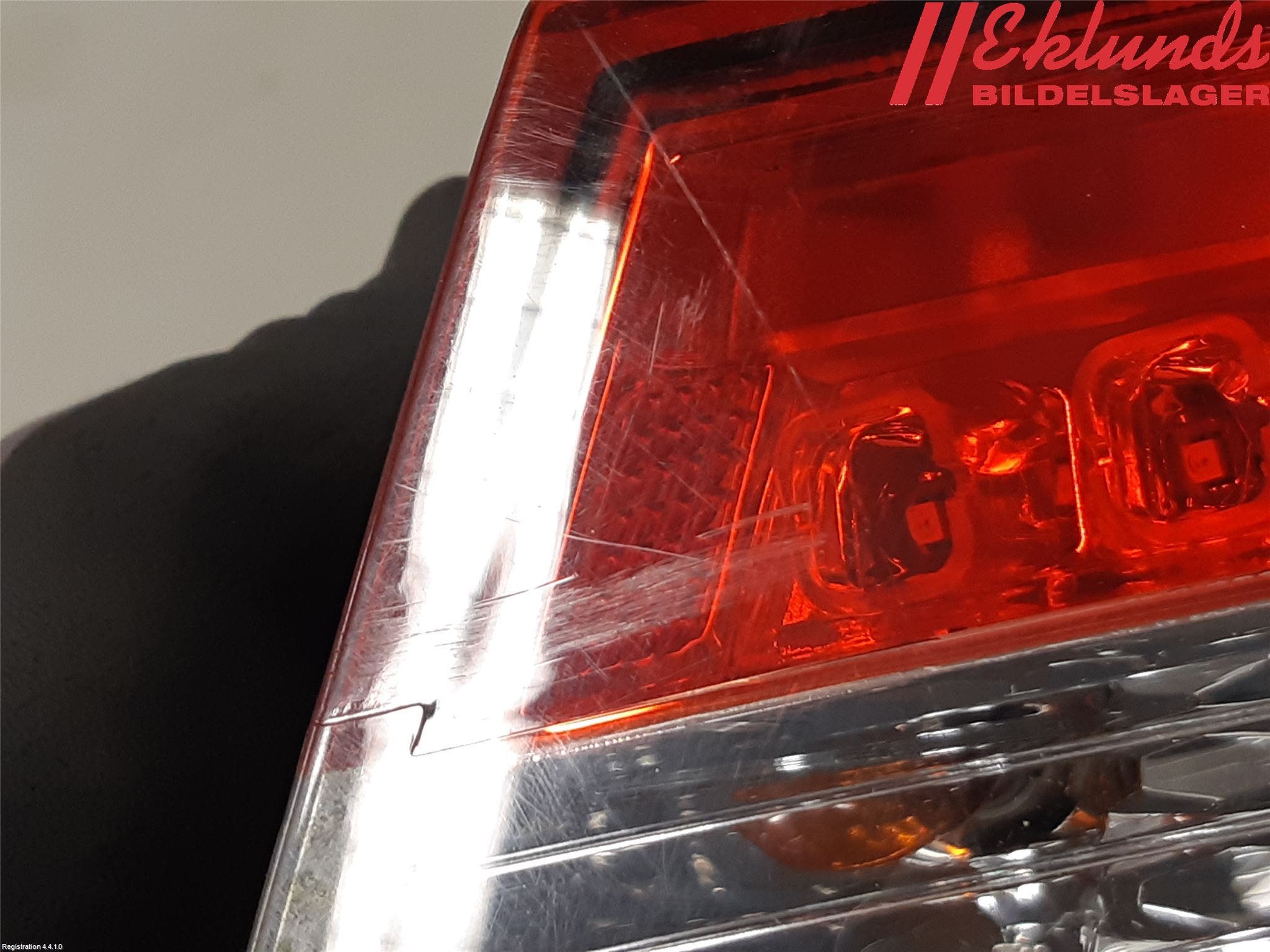 Kia OPTIMA 00-15 Bakljus Höger