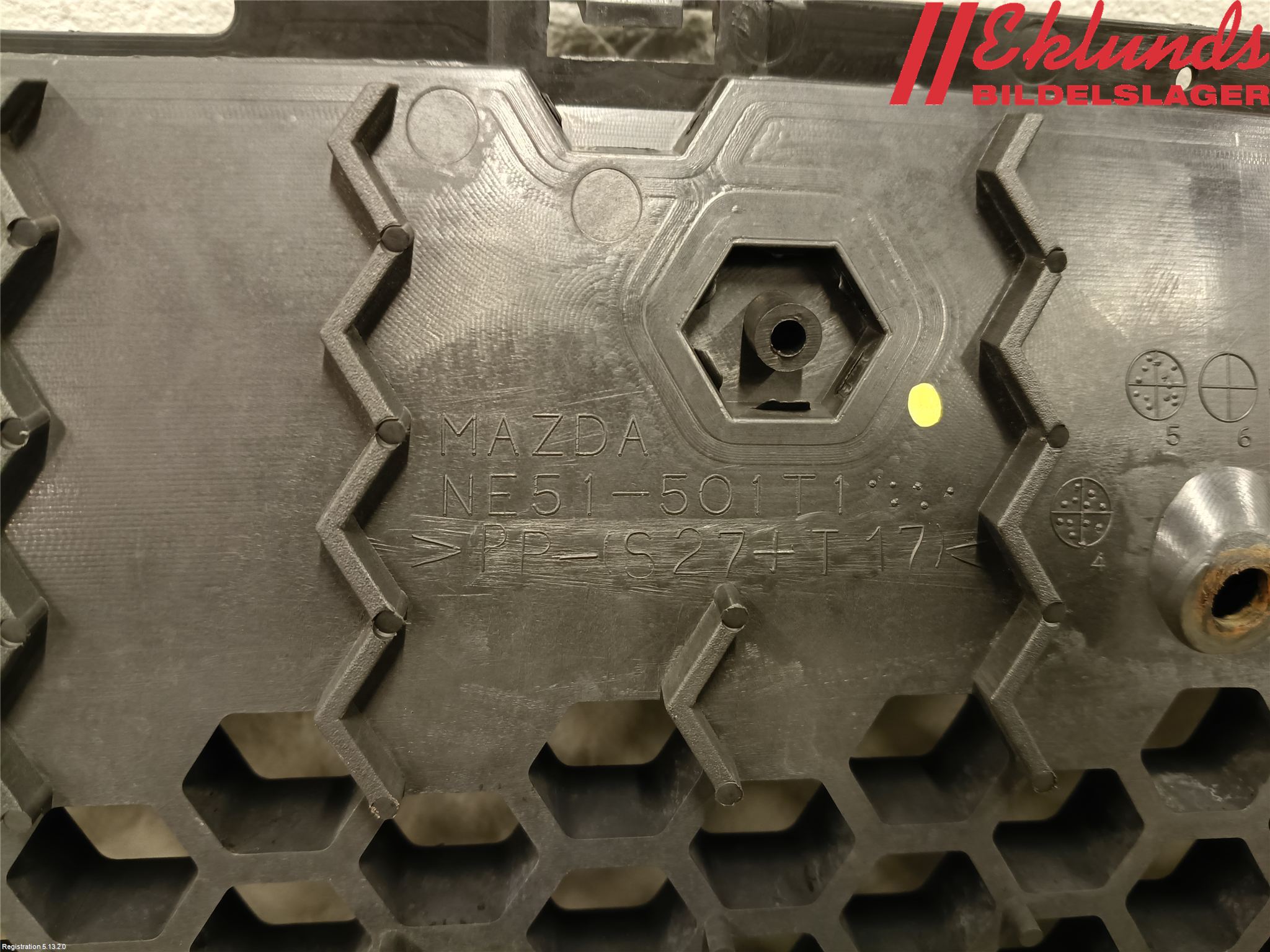 Mazda MX-5 III MIATA 06-15 Grilldel Mitt