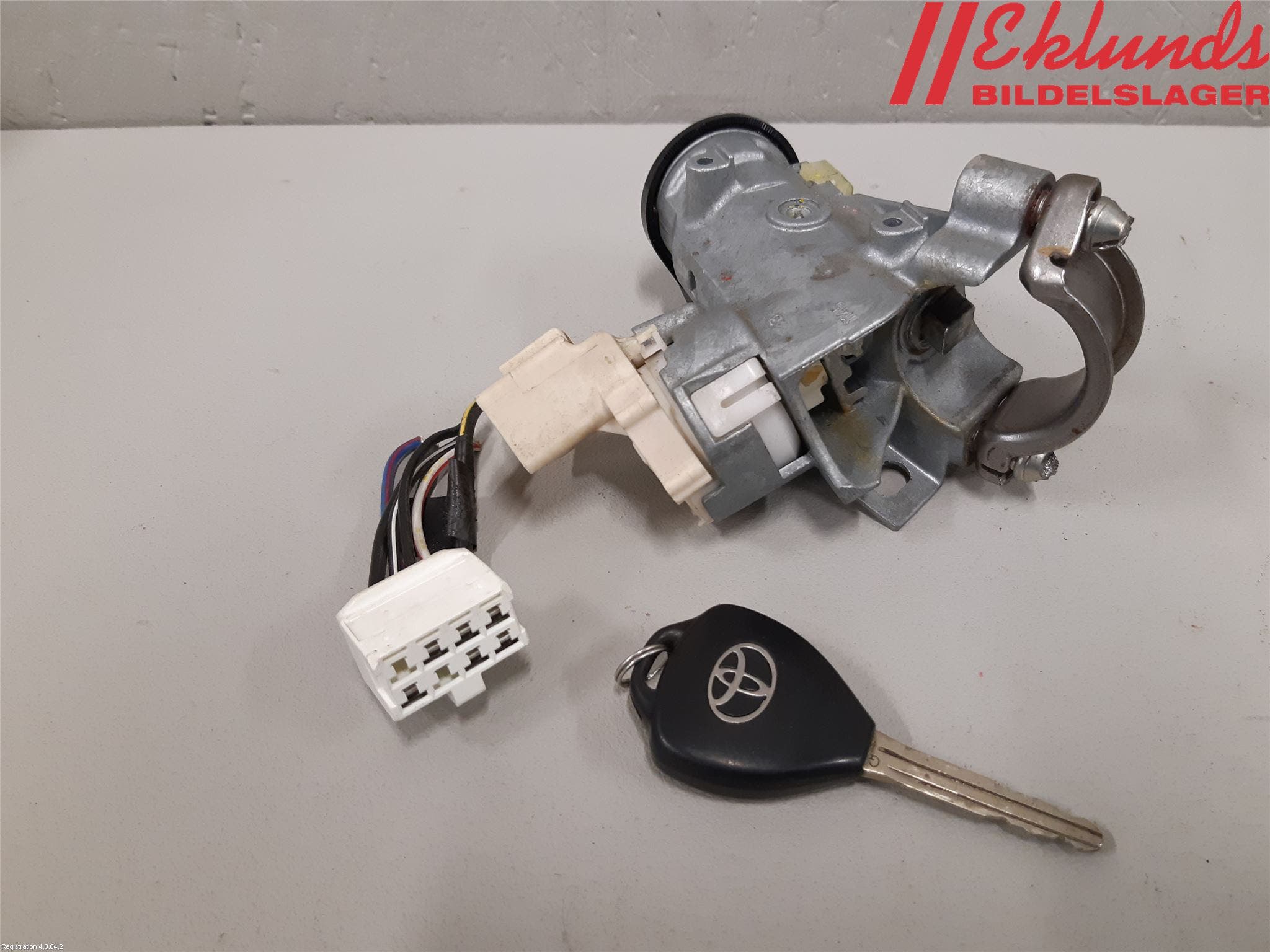 Toyota HILUX 05-16 Tändlås