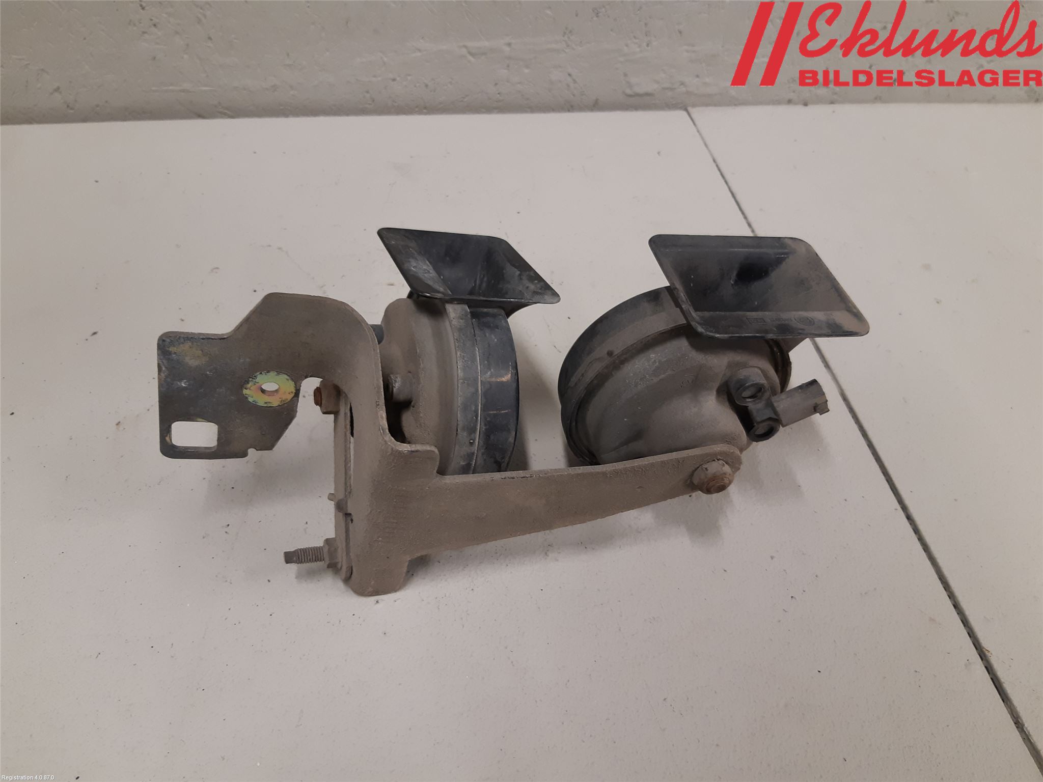 BMW 5 E60/61 Sed/Tou 02-10 Signalhorn