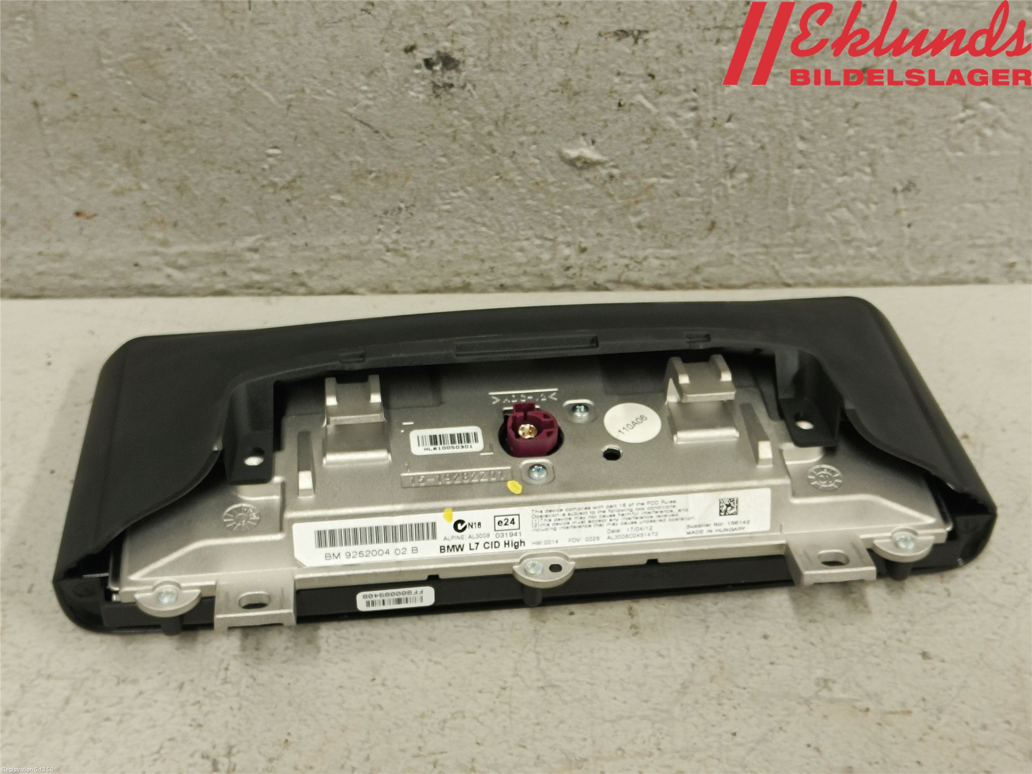 BMW 3 F30/F31/F80 12-19 Bildskärm