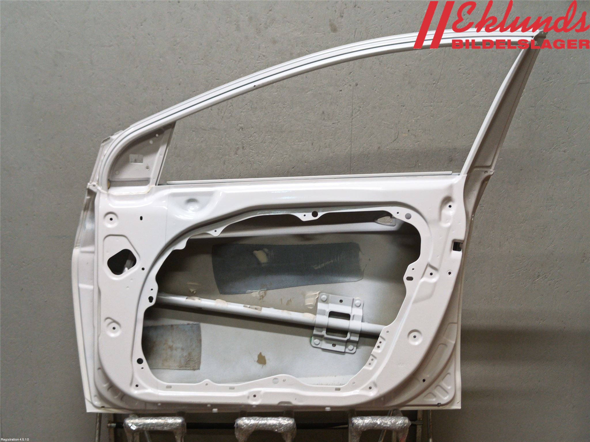 Hyundai i40 08-15 Dörr Fram Höger