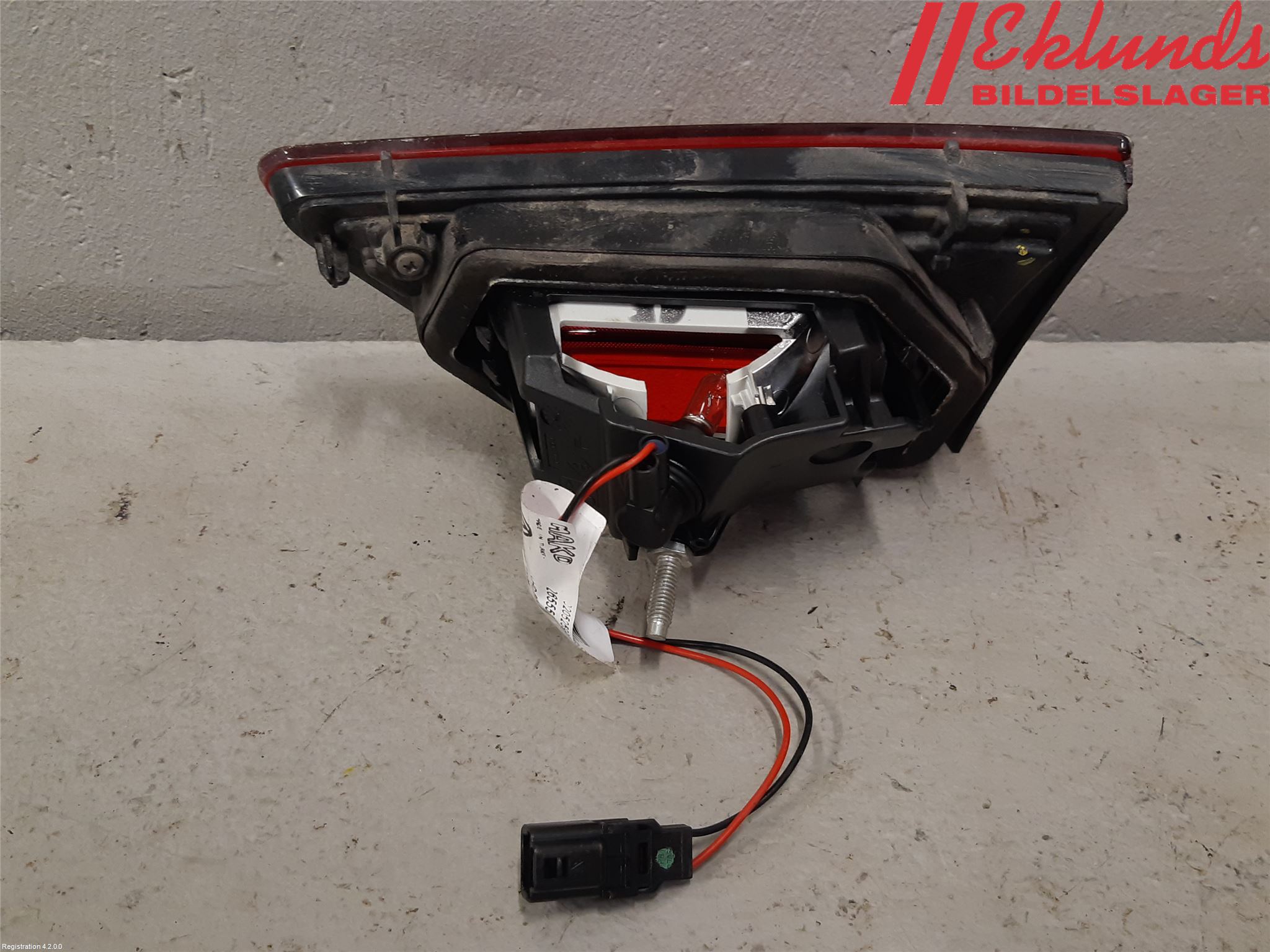 Renault CLIO IV 12-16 Bakljus Lucka Vä