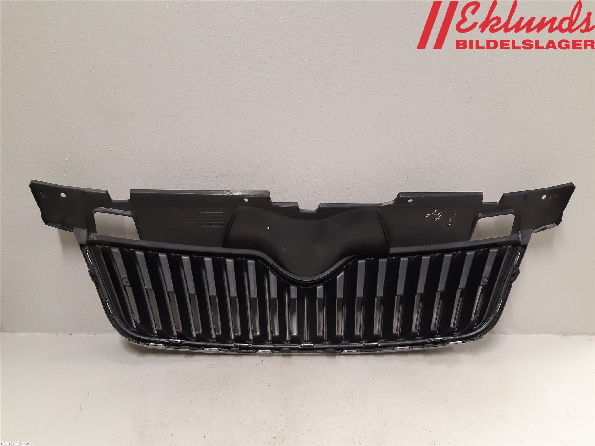 Skoda FABIA 07-14 Grill Komp