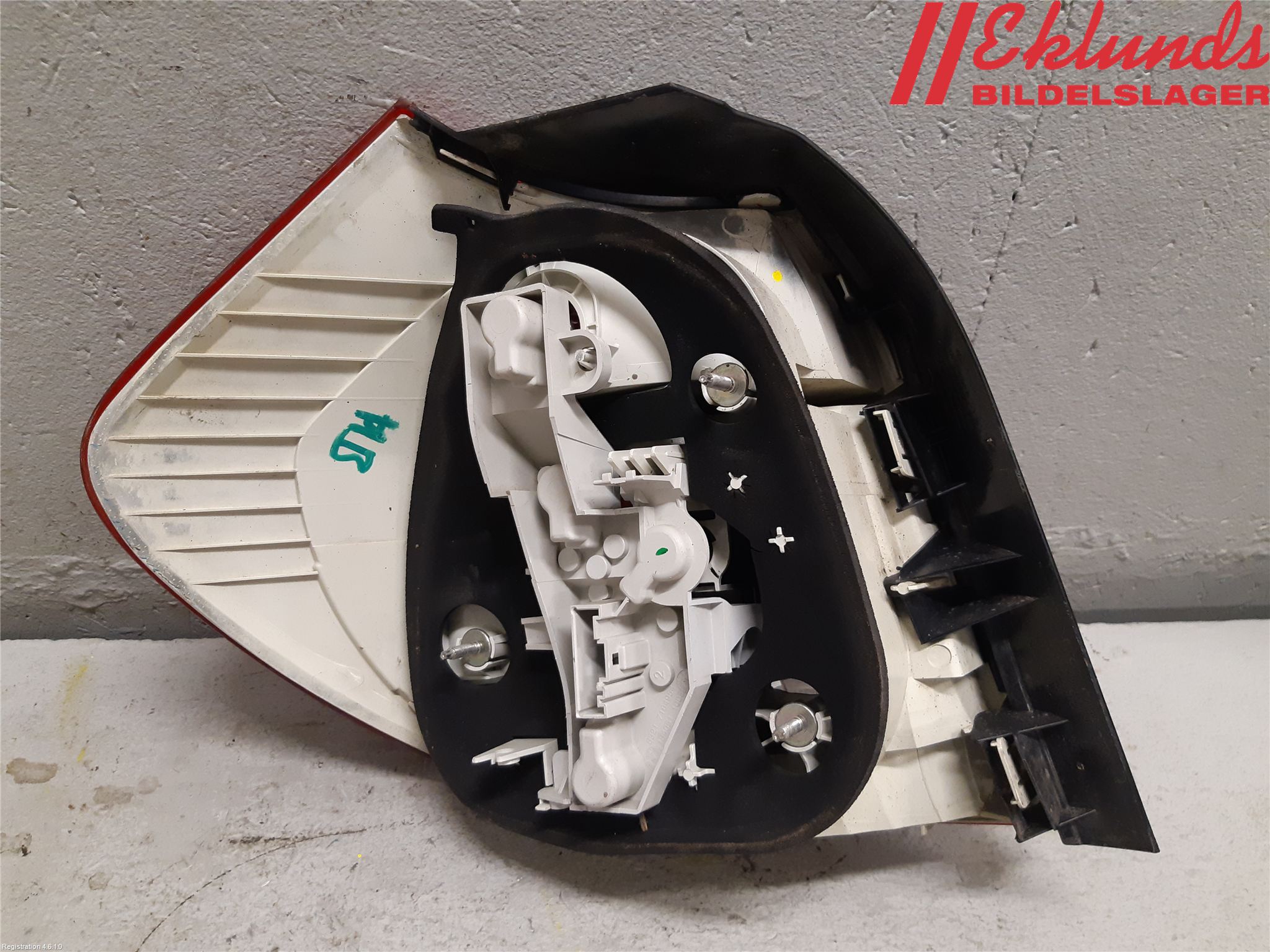 BMW 1 E87/81 5D/3D 03-11 Bakljus Höger