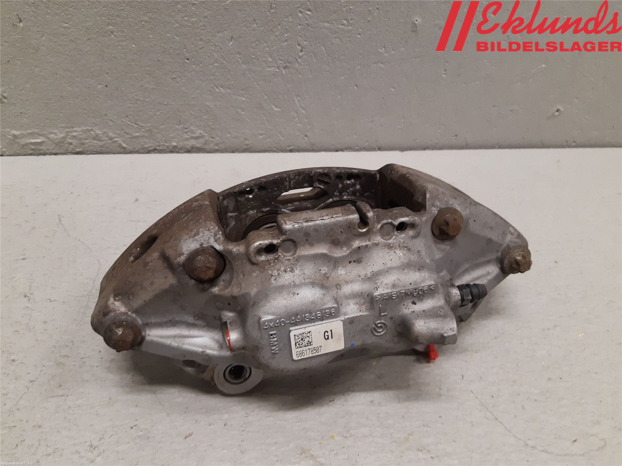 BMW 7 G11/G12 15-22 Bromsok Fram Vänster