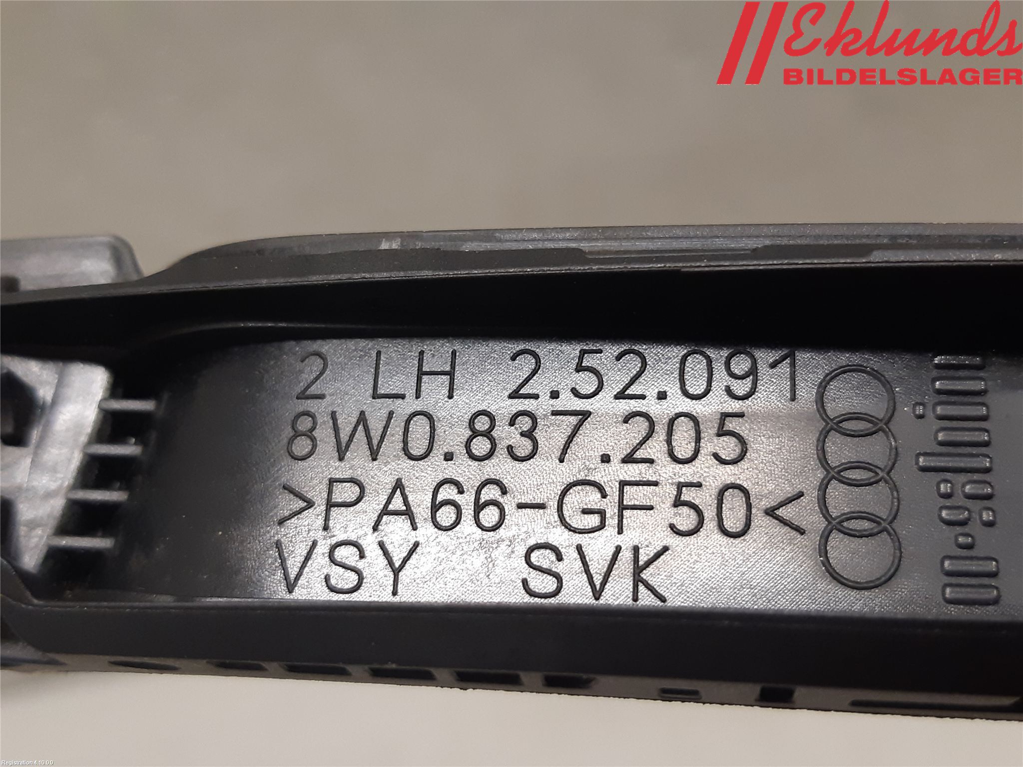 Audi A4/S4 B9 20- Dörrhandtag Yttre Vä