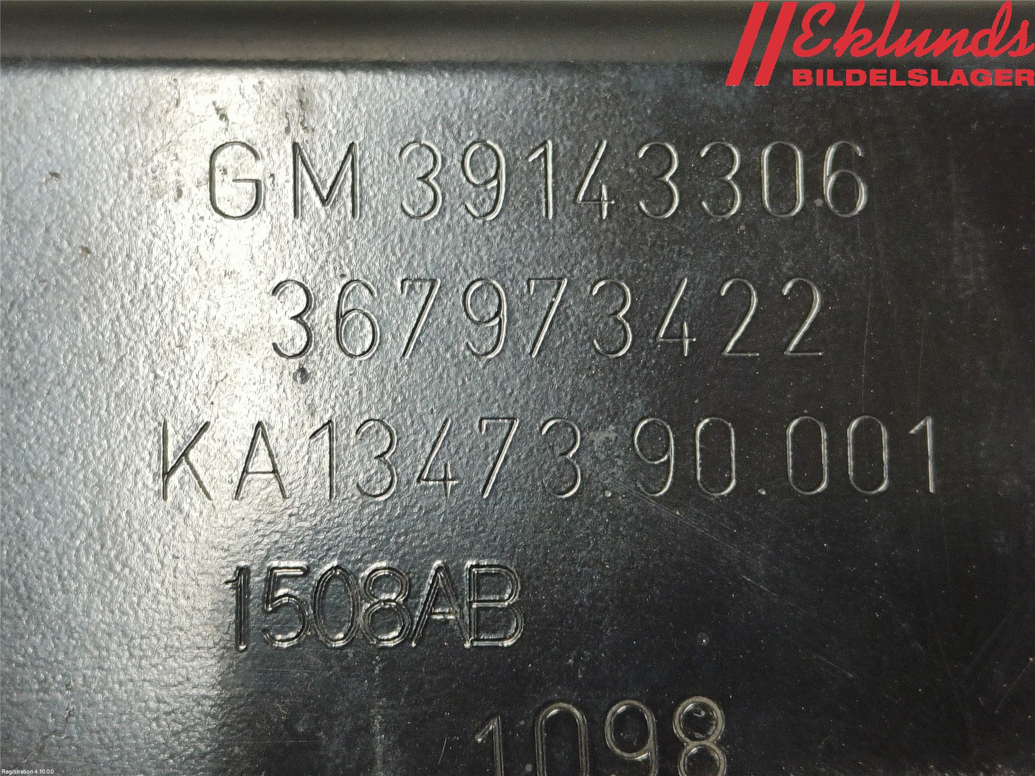 Opel INSIGNIA 17- Frontplåt