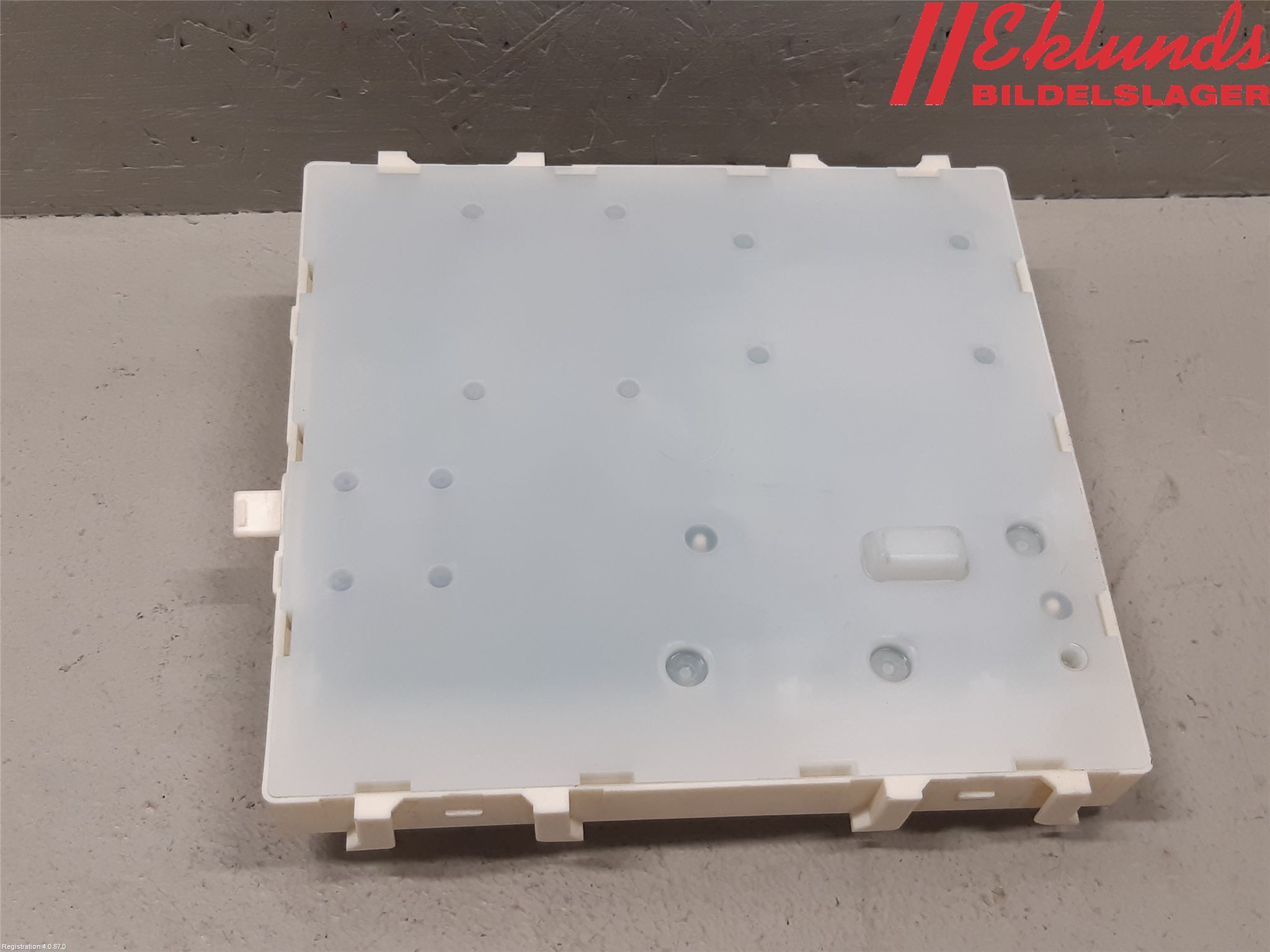 Volvo XC60 18- Säkringsdosa-Elcentral