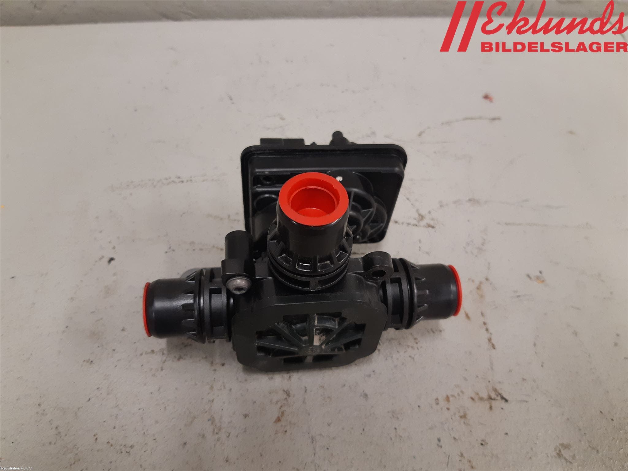 BMW iX I20 22- Värme Cirkulationspump