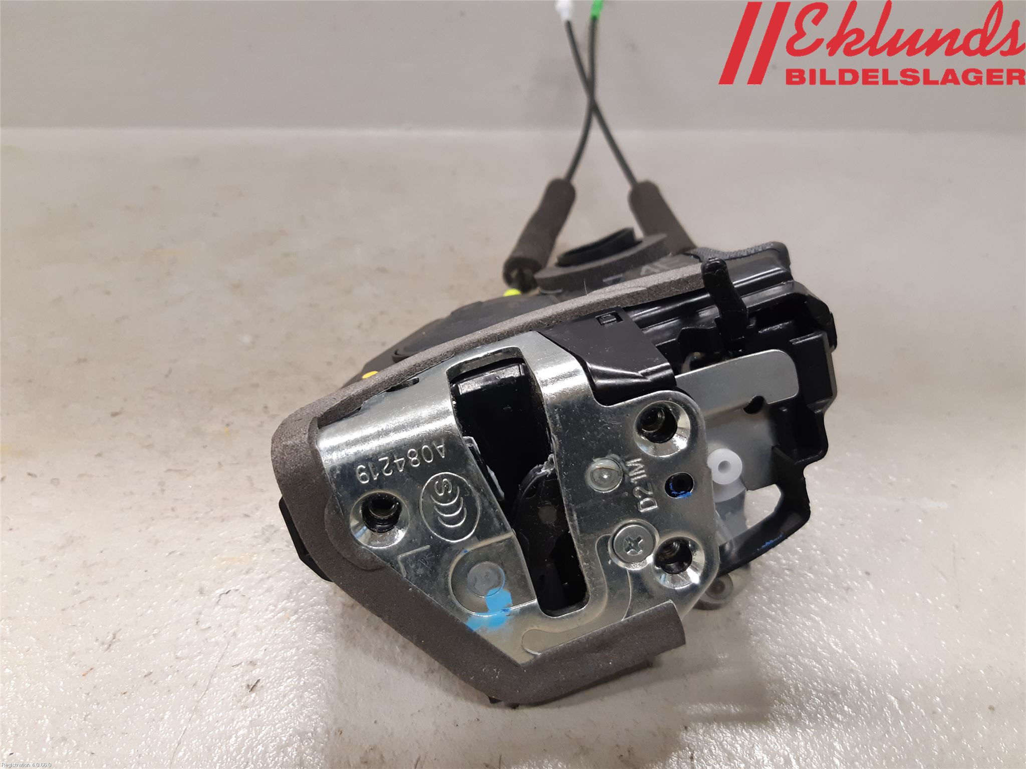 Toyota COROLLA 19- Låskista-Dörrlås