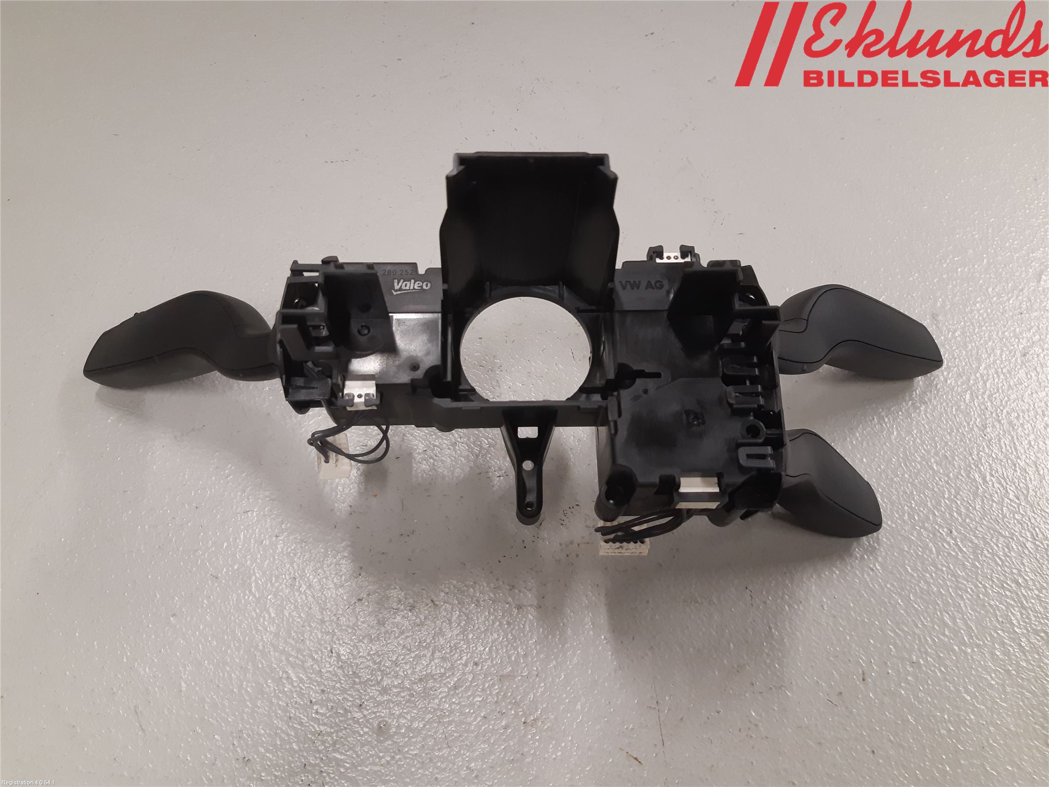 Audi Q3 8U 12-18 Spakcentral