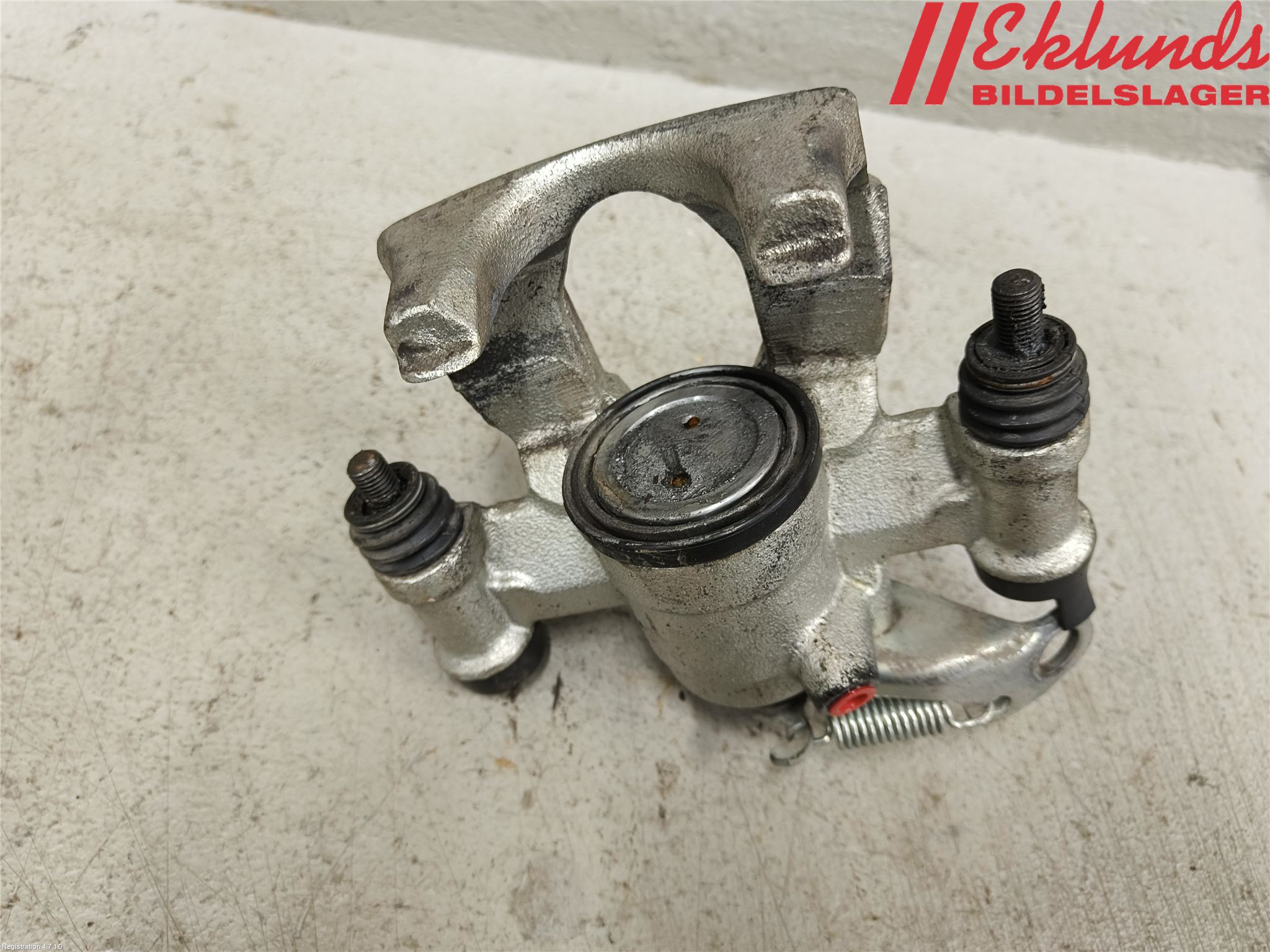 Opel MOVANO B 10-22 Bromsok Bak Höger