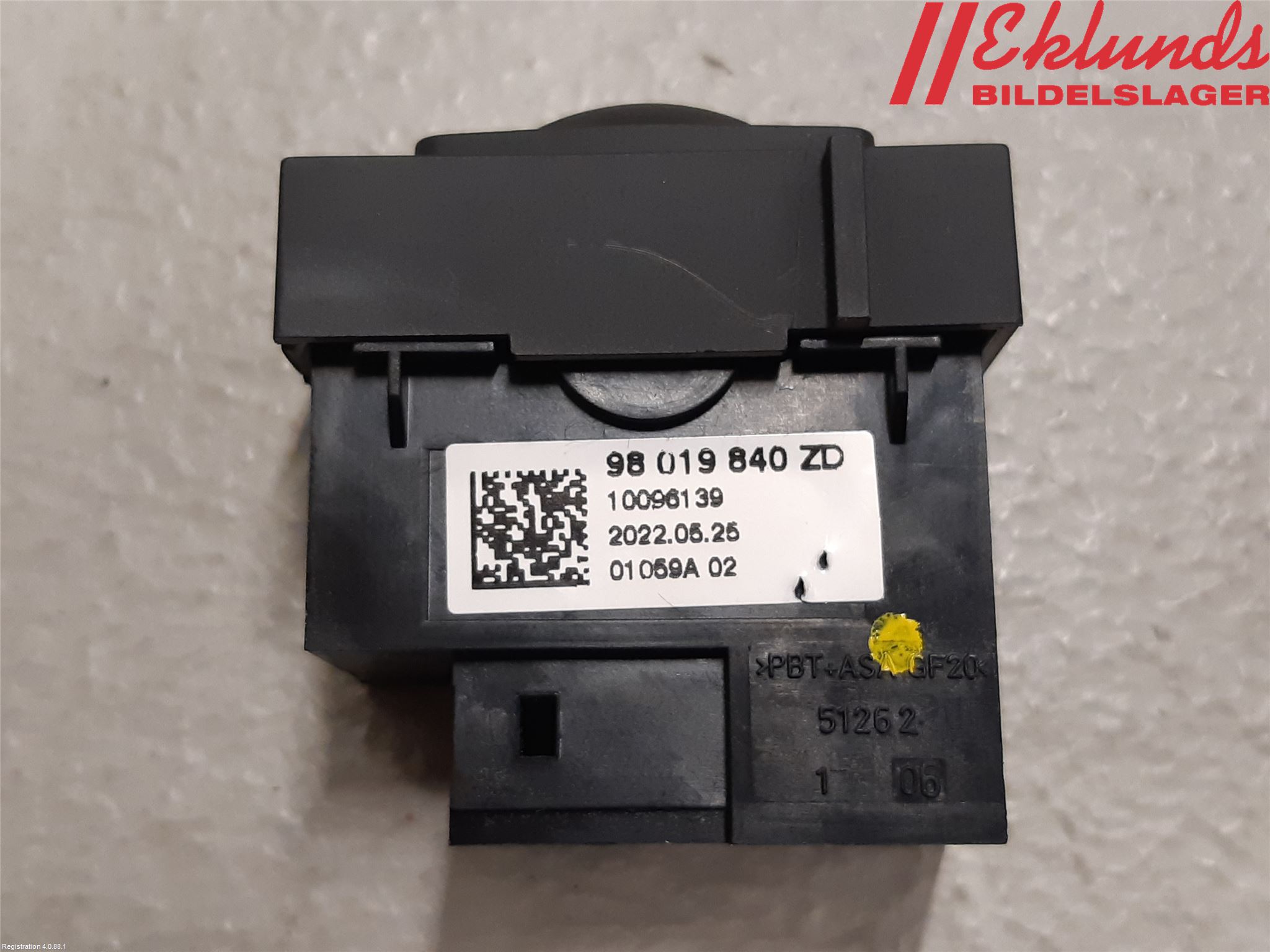 Citroen COTROEN C3 17-24 Strömställare Stolvärme