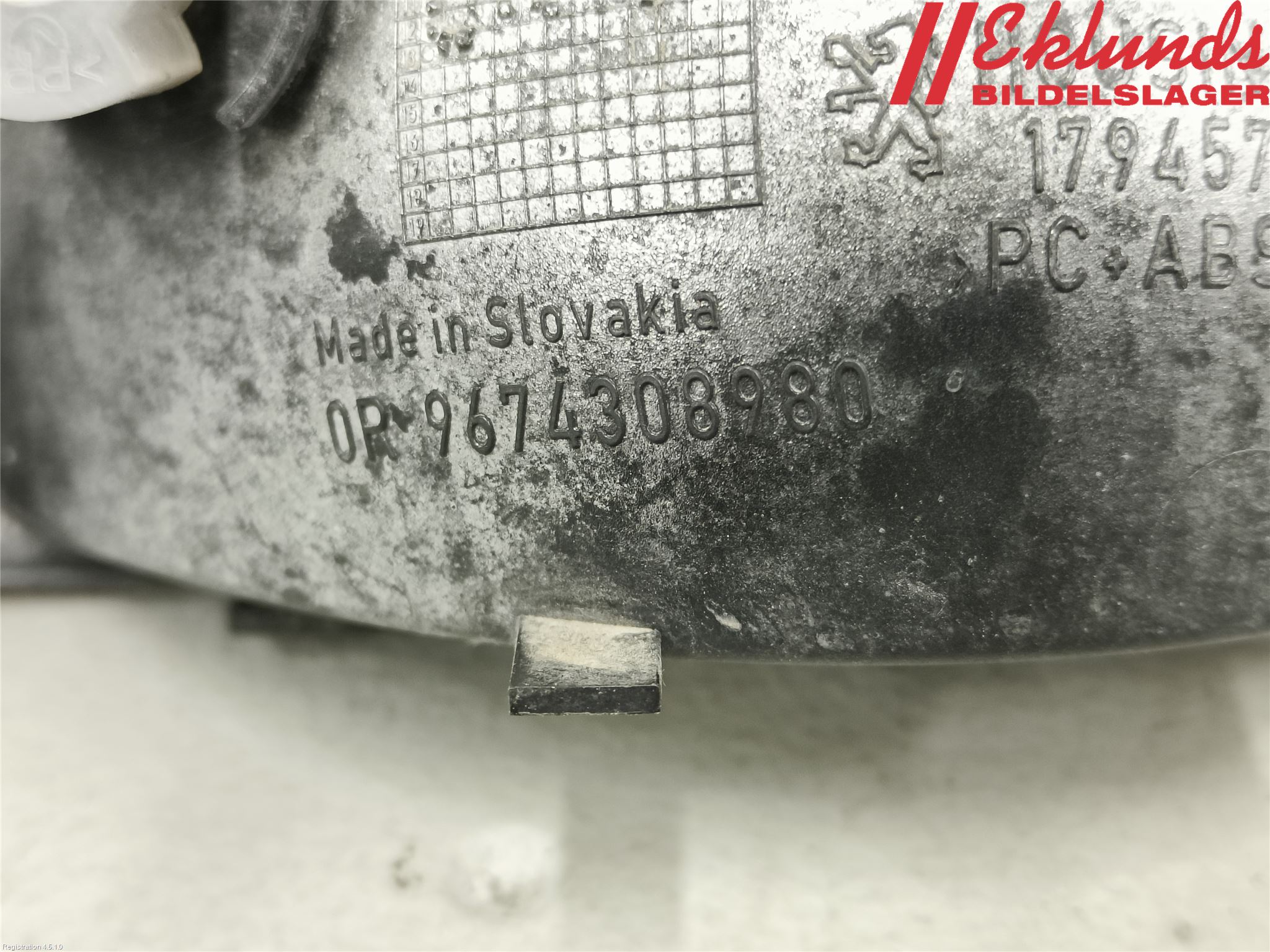 Peugeot 208 12-15 Dimljus/Reflex Bak