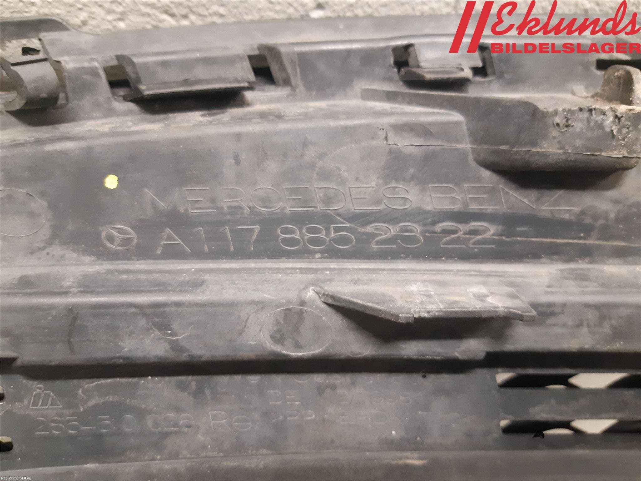 Mercedes-Benz MB CLA-KLASS (C117/X117) 13-19 Stöt Utfyllnad-List-Grill
