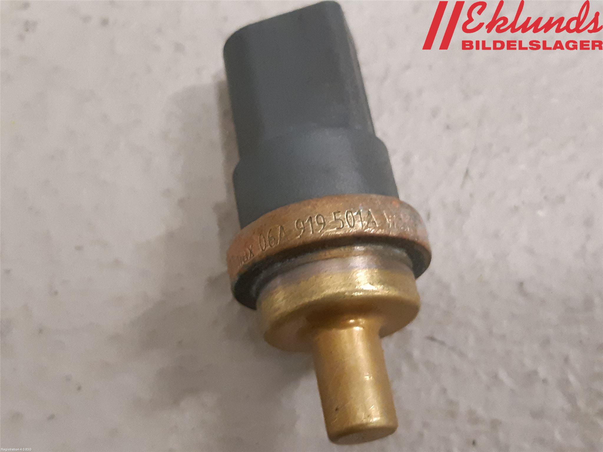 Volkswagen VW PASSAT 15-19 Givare Temp Vatten