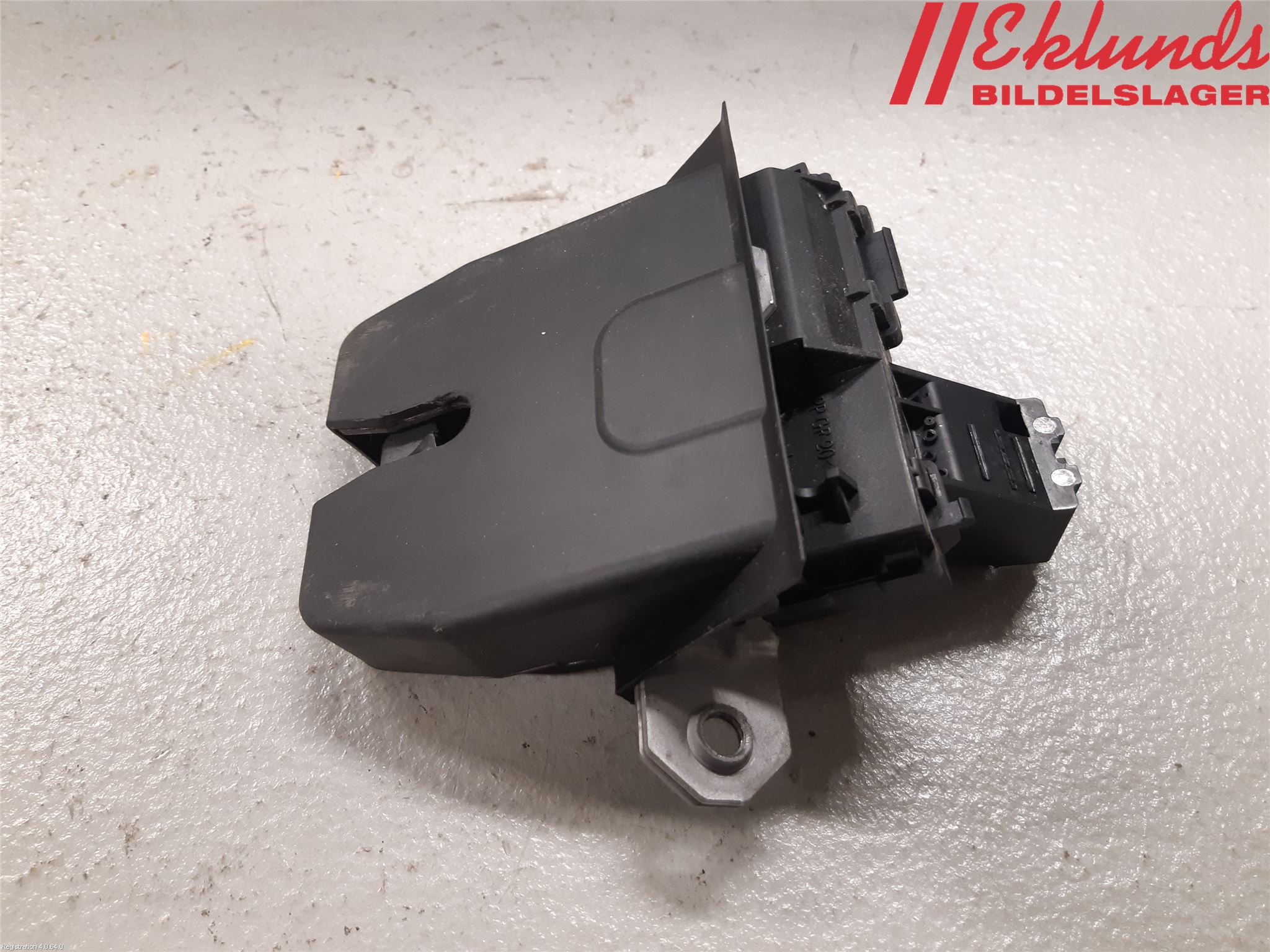 Ford FOCUS 11-14 Låskista Baklucka