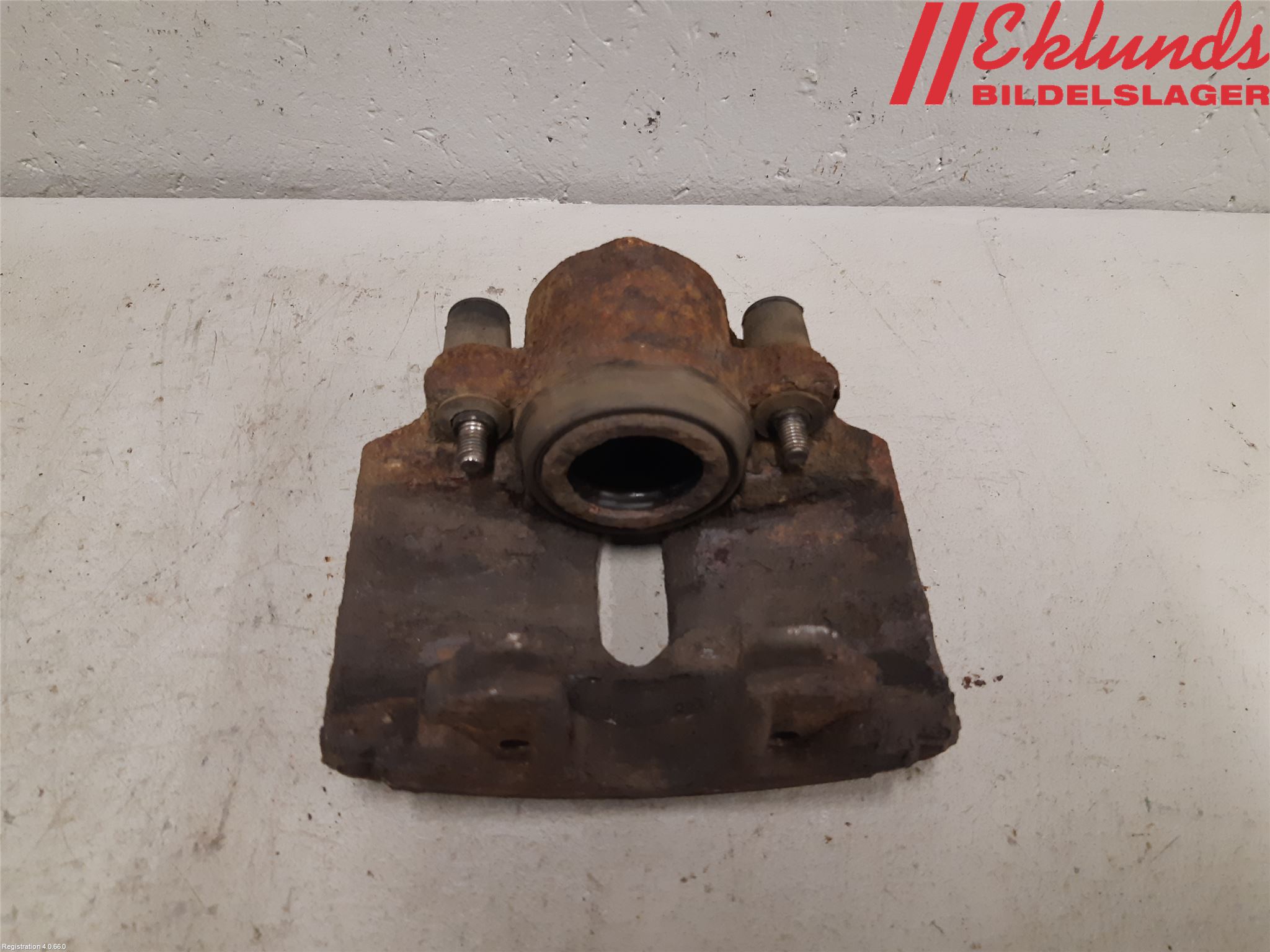 Volkswagen VW PASSAT 05-11 Bromsok Fram Höger