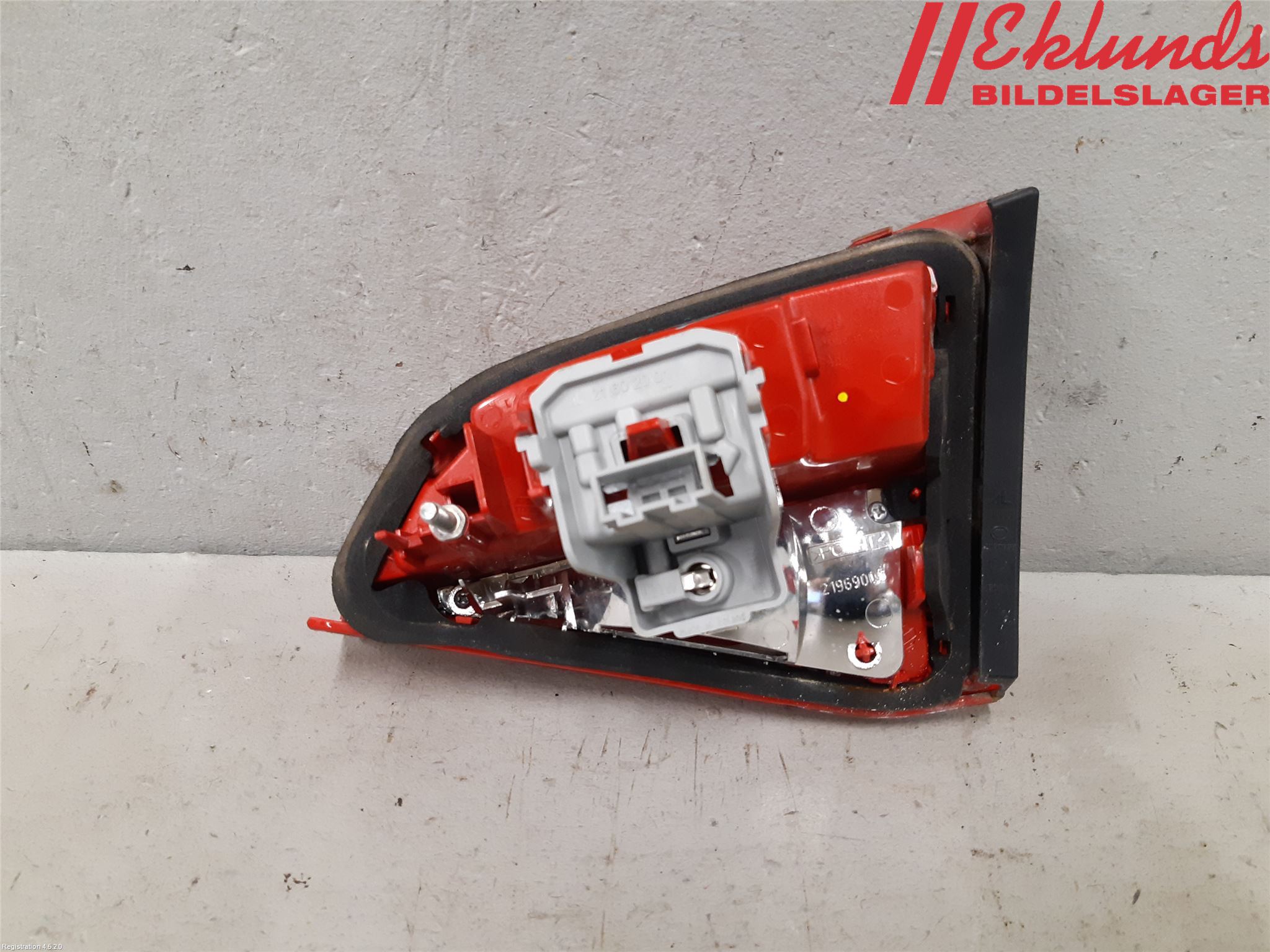 Audi A4/S4 08-11 Bakljus Lucka Vä