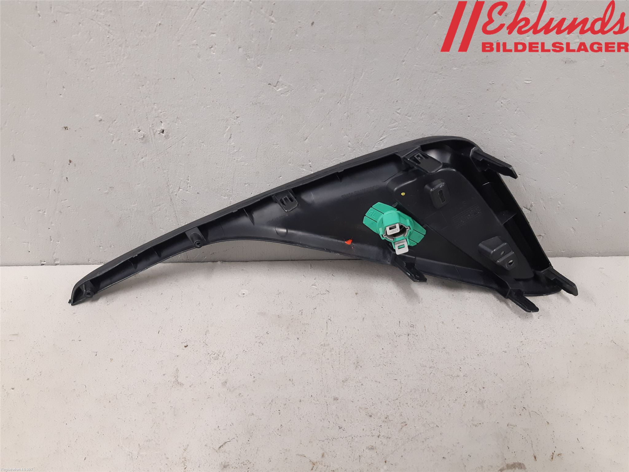 Toyota C-HR 16-23 Stöt Utfyllnad-List-Grill