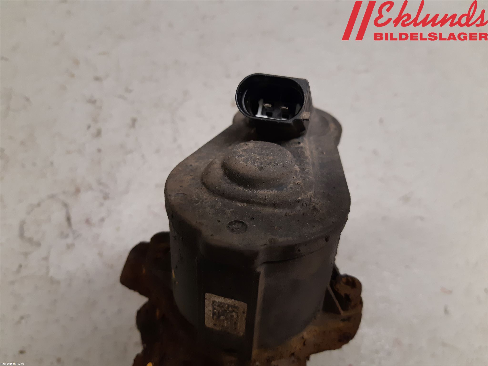Volkswagen VW PASSAT 11-14 Bromsok Bak Höger