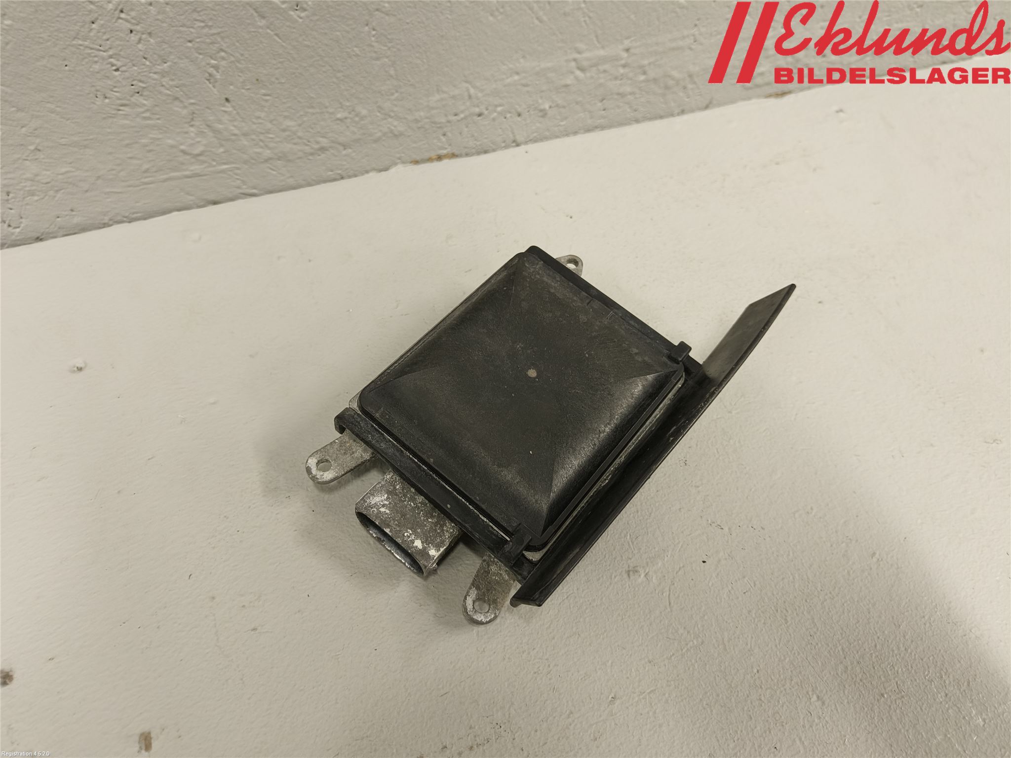BMW 5 F10/F11/F18 09-17 Sensor Aktivt Kollisionsskydd
