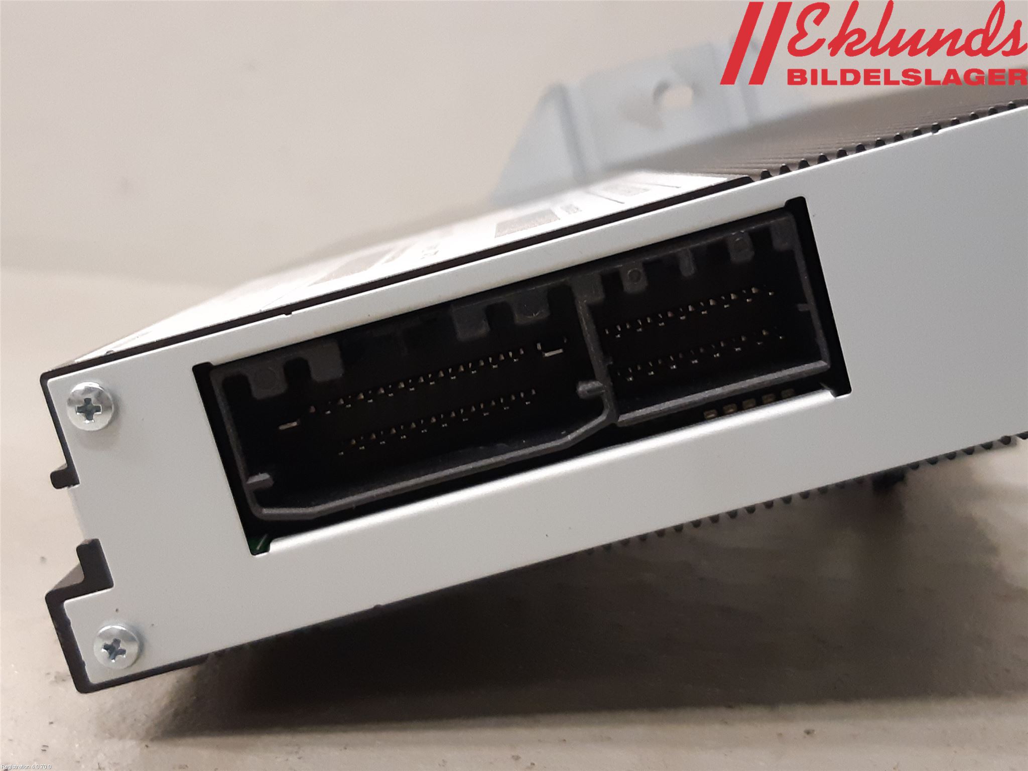 Dodge PICK UP RAM 81- Radio-Stereo Förstärkare