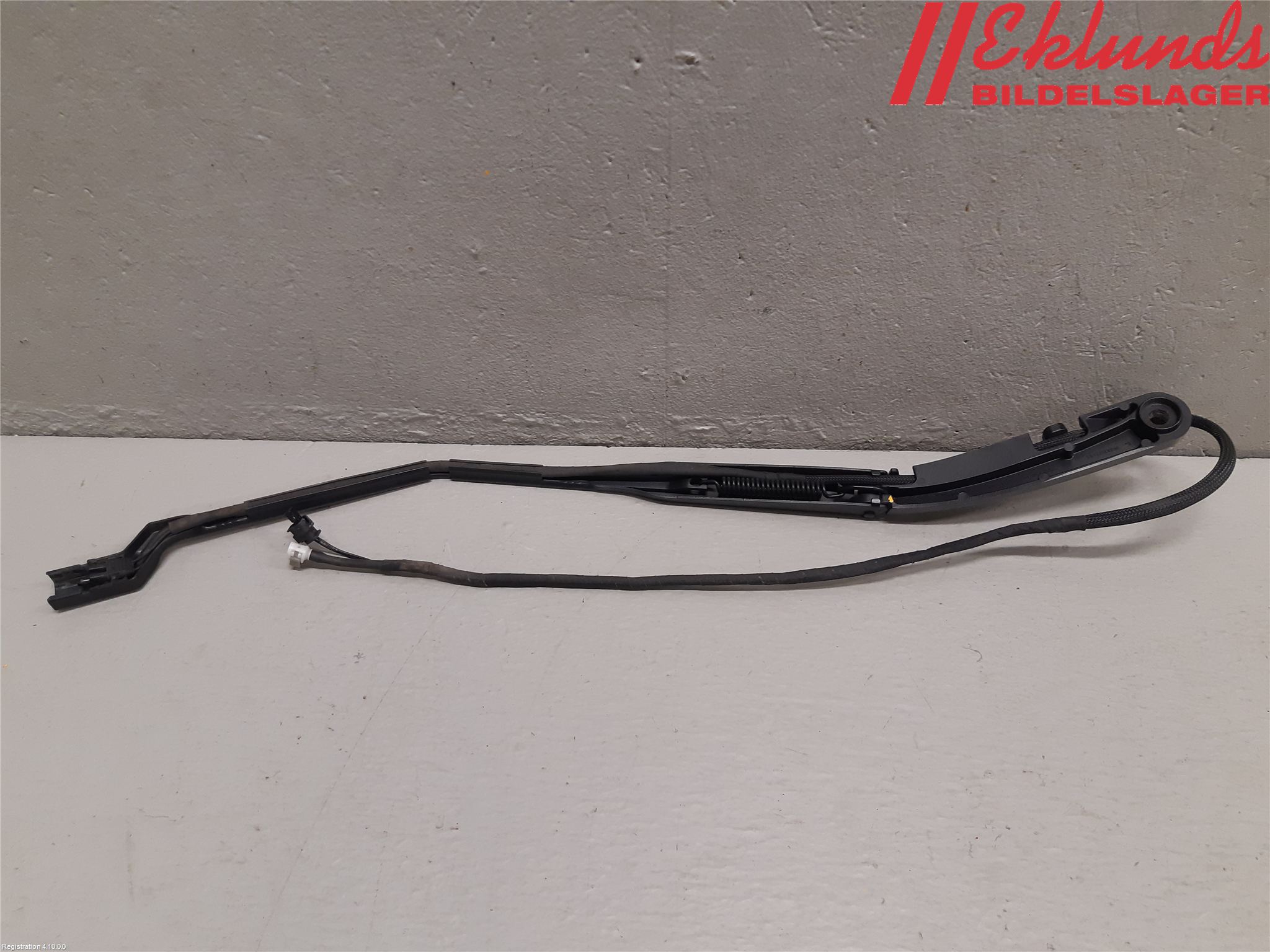 Volvo XC60 18- Torkararm Armar Vindruta