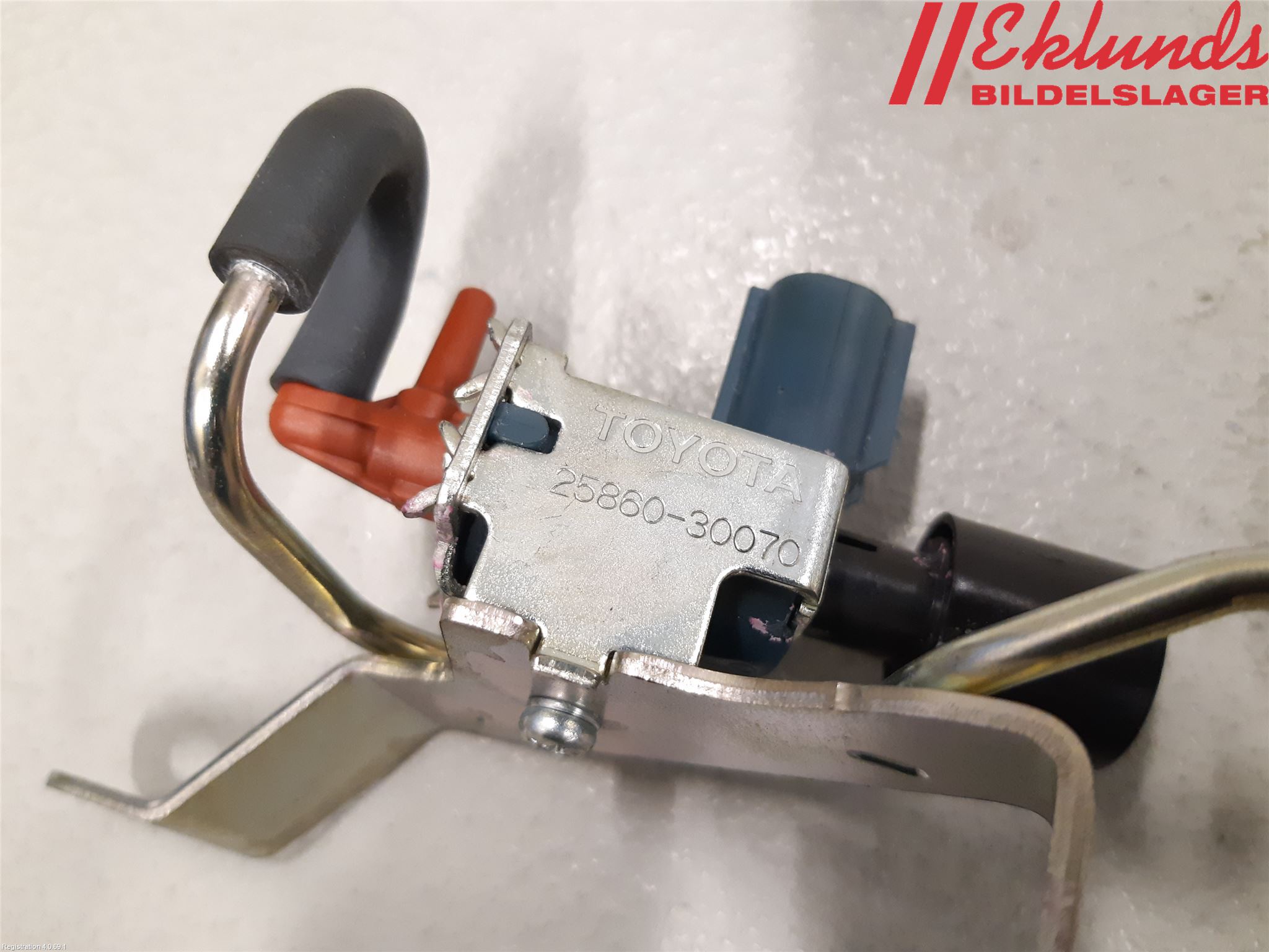 Toyota HILUX 16- Vakuumventil