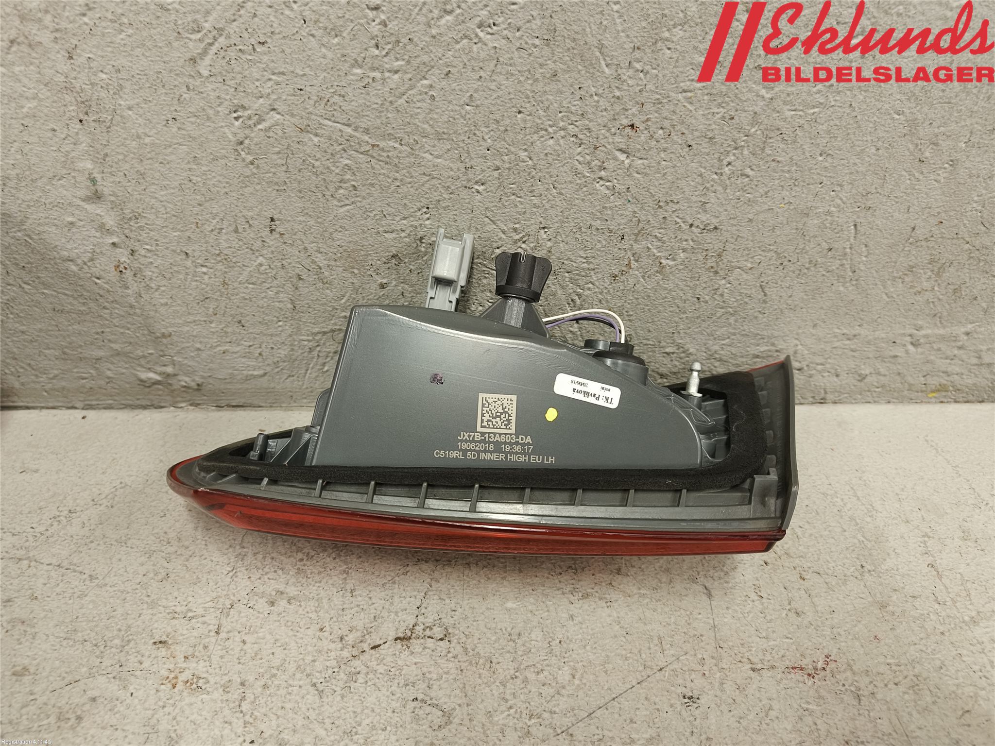 Ford FOCUS 19- Bakljus Lucka Vä