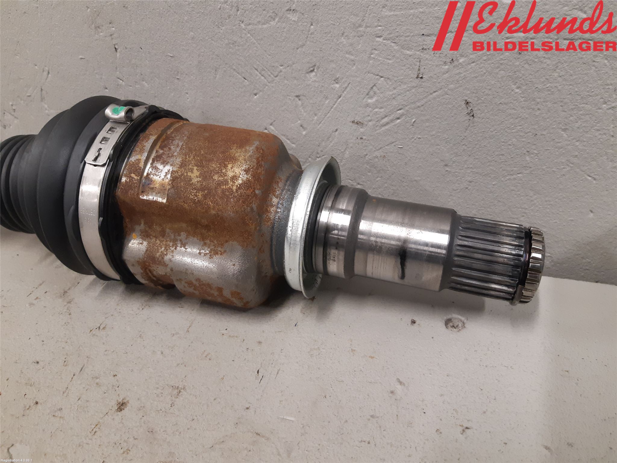 Toyota COROLLA 19- Drivaxel Fram Höger