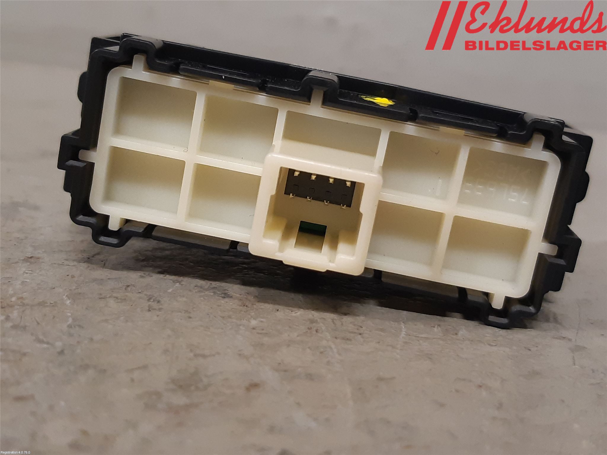 Toyota COROLLA 19- Strömställare Övrigt